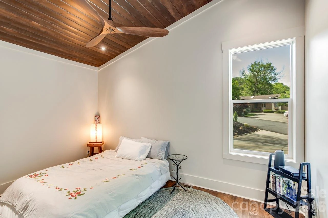 90 Summitt Street - Photo 37
