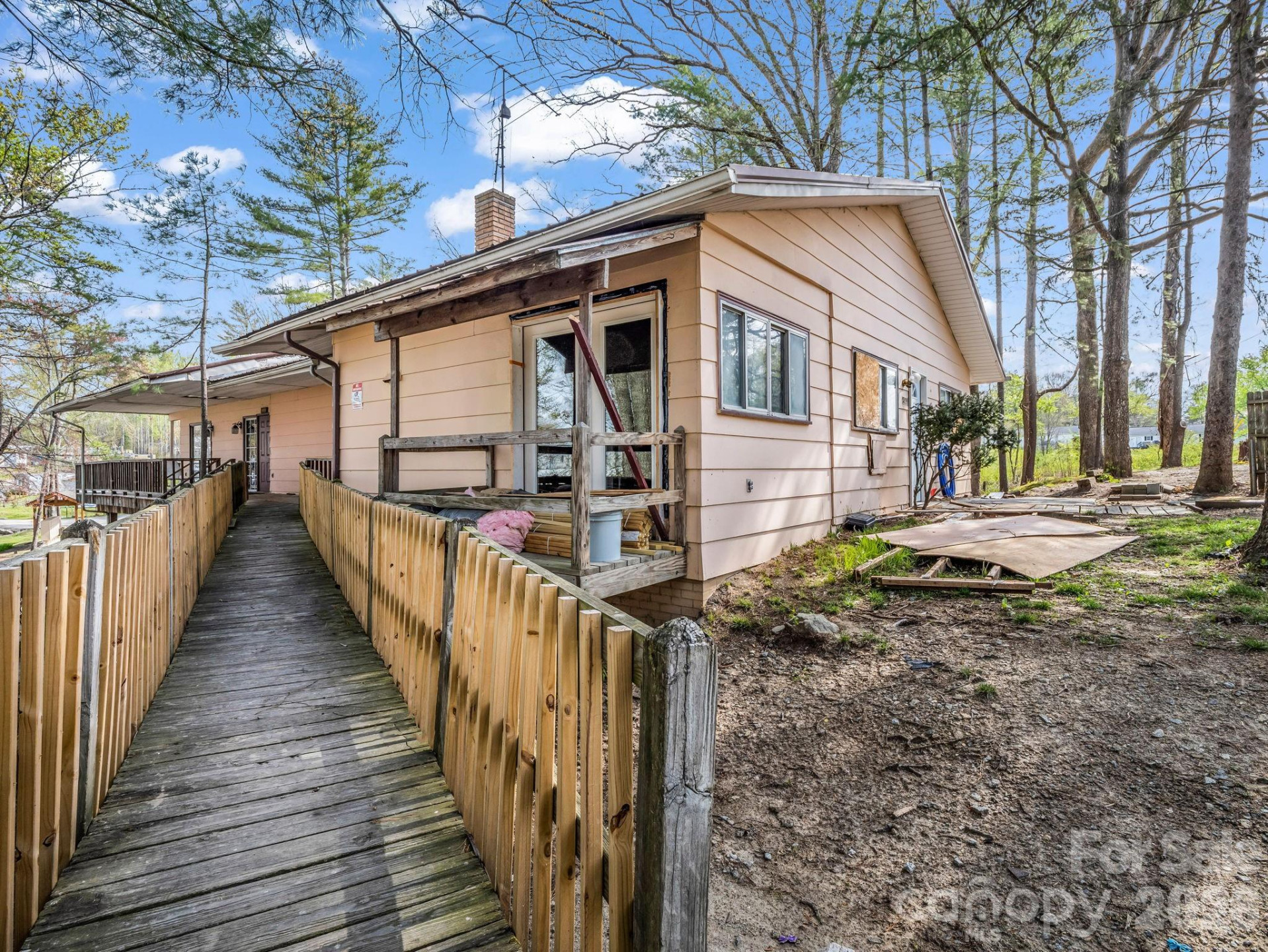 76 Adeles Way - Photo 32