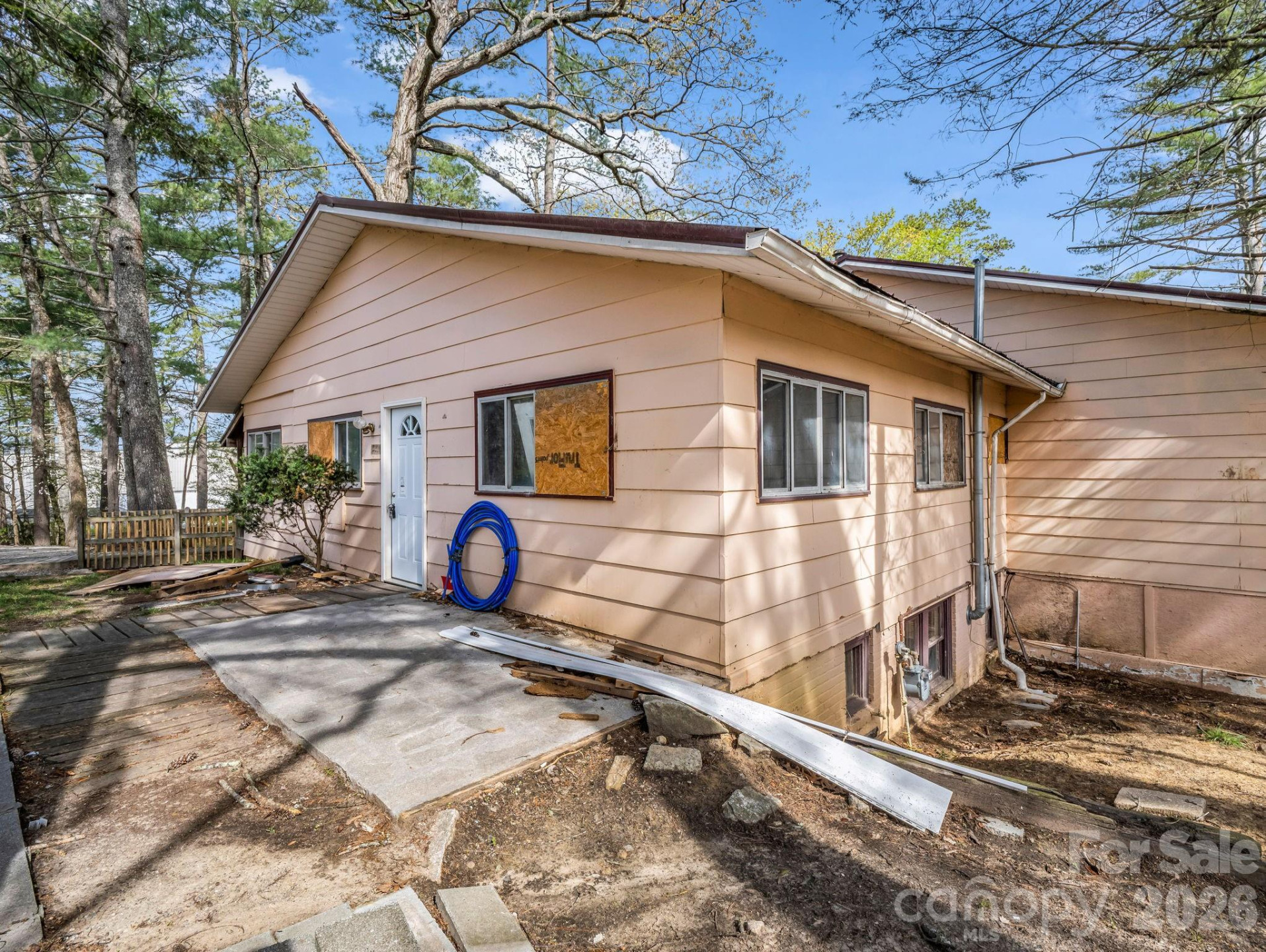 76 Adeles Way - Photo 39