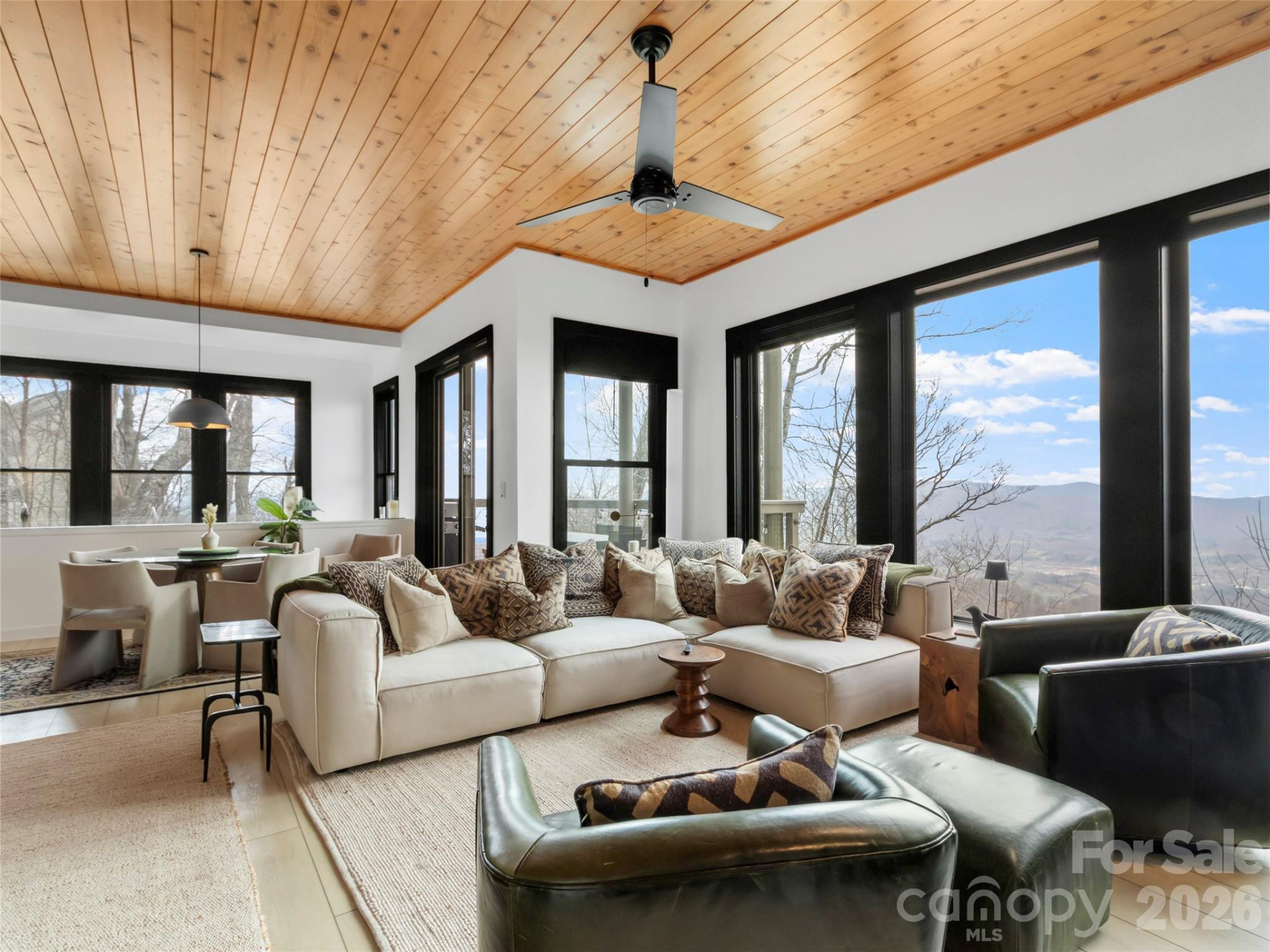 30 Club Villa Court #B/5 - Photo 3