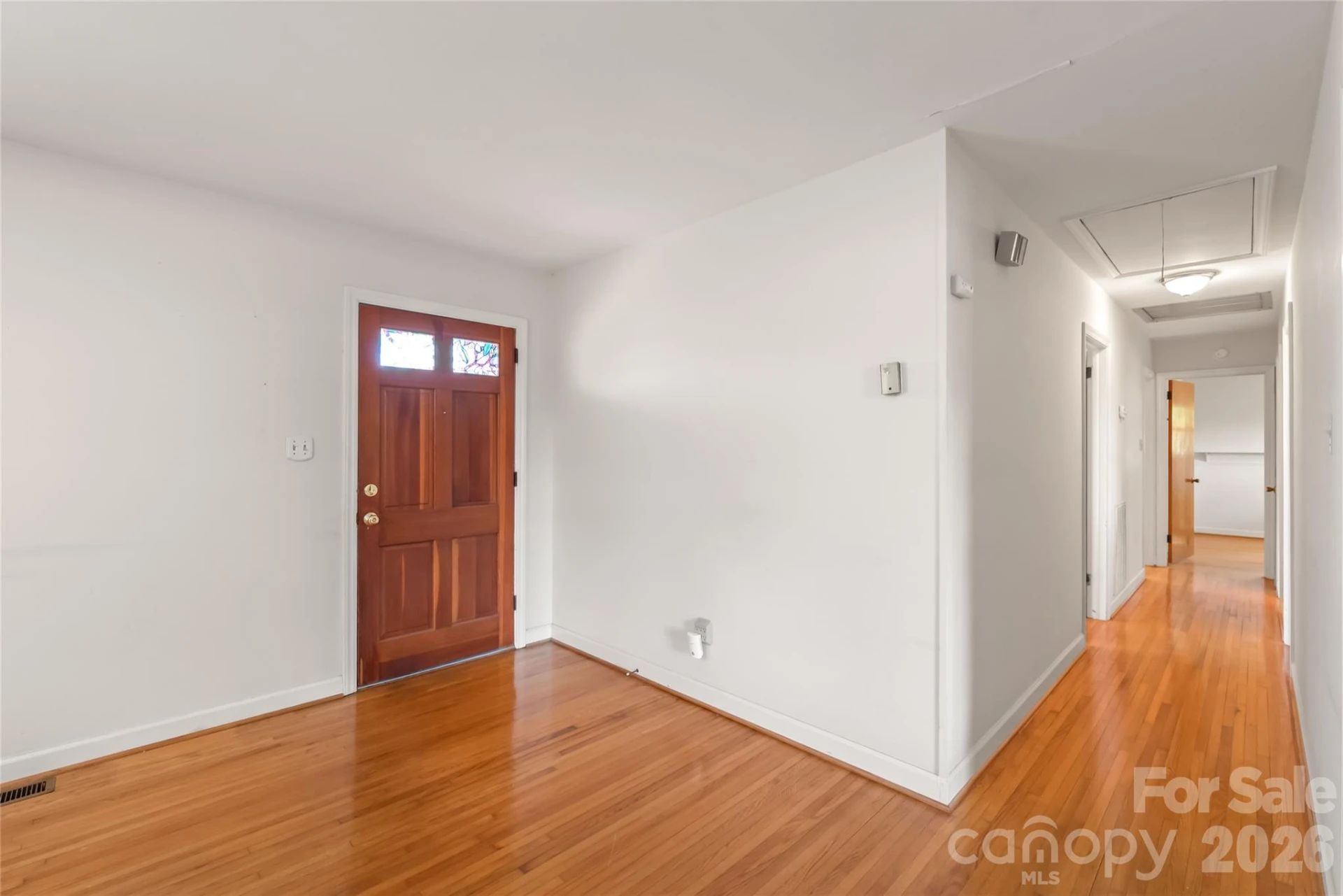 105 Sunset Drive - Photo 3