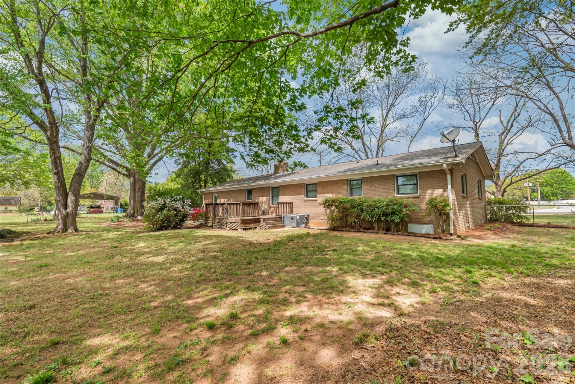105 Sunset Drive - Photo 22