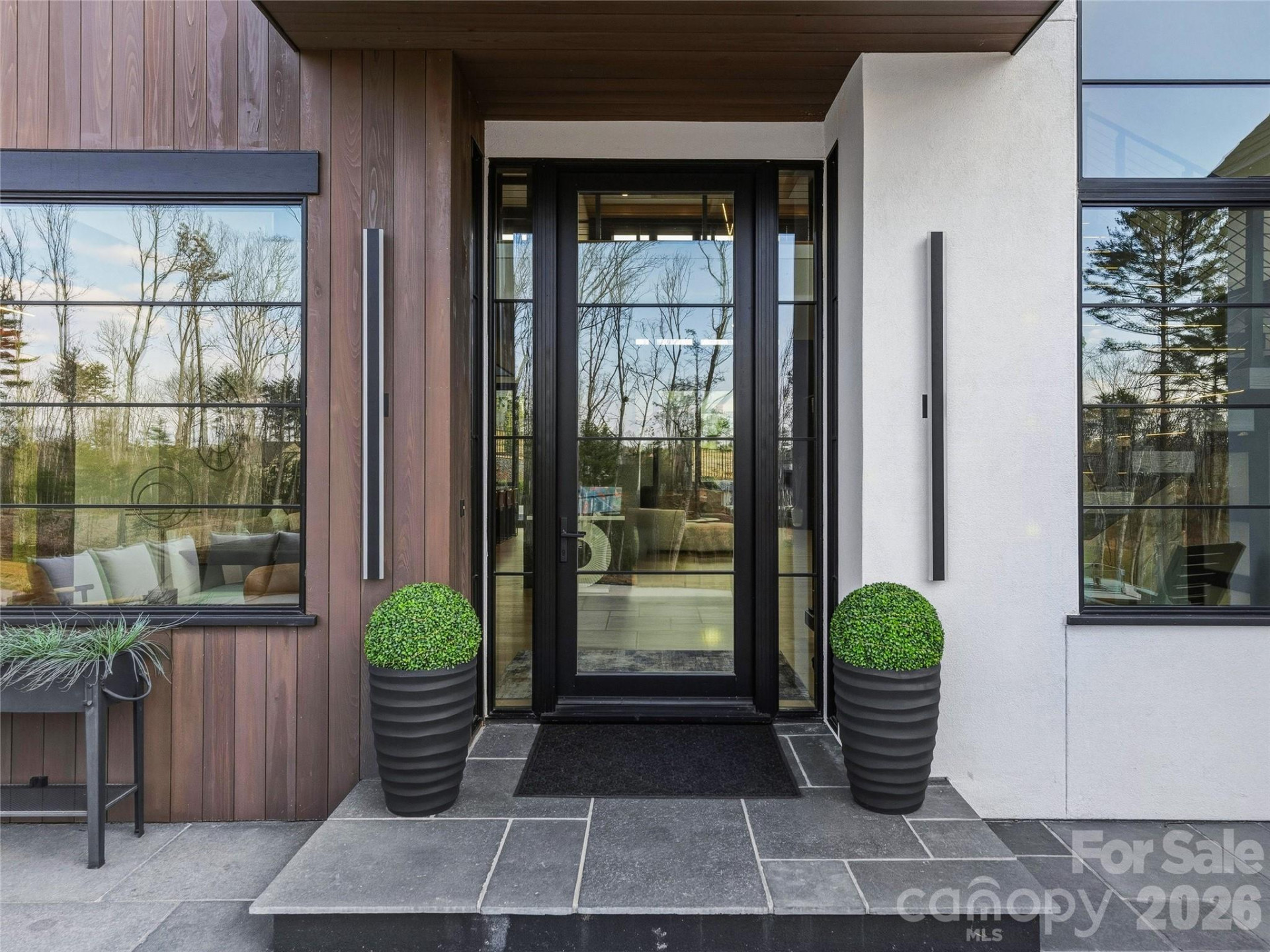 361 Belle Isle Way - Photo 2