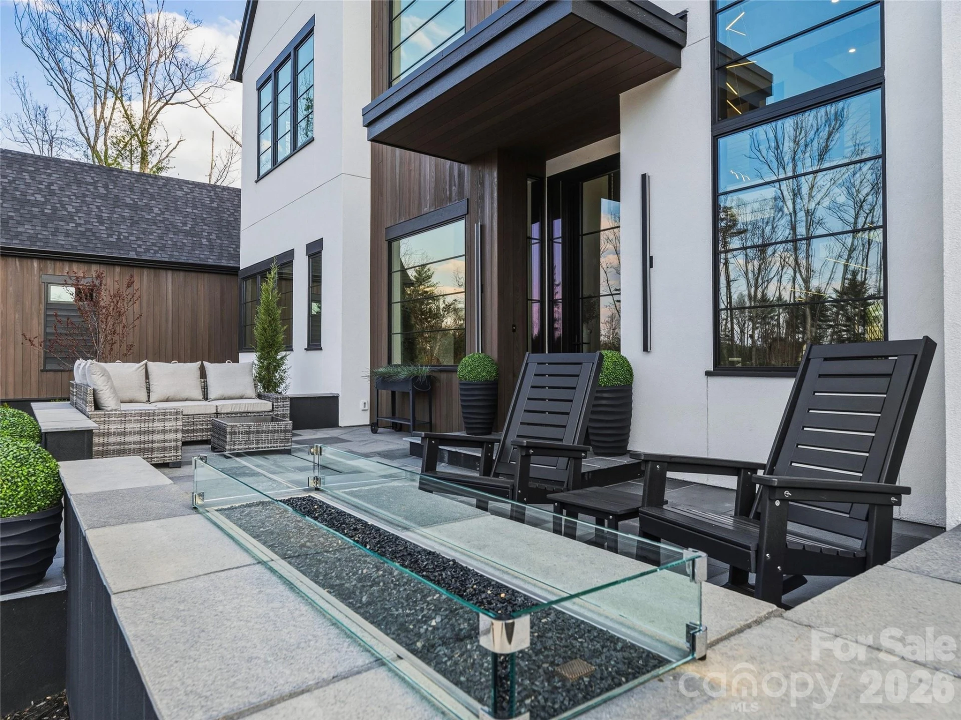 361 Belle Isle Way - Photo 4