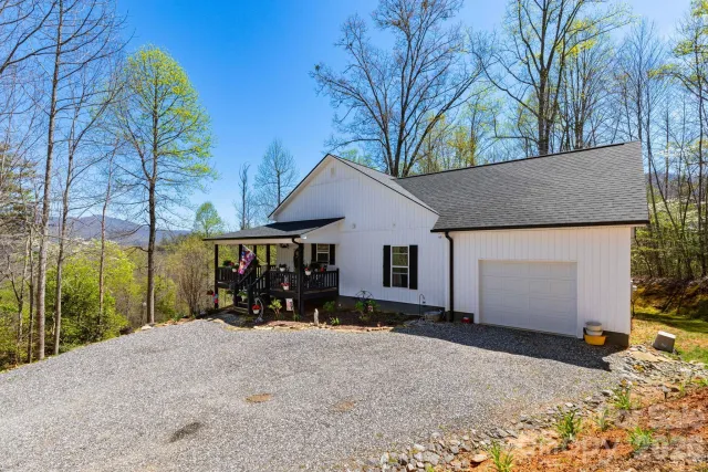 153 Fairlane Loop, Whittier, NC, 28789