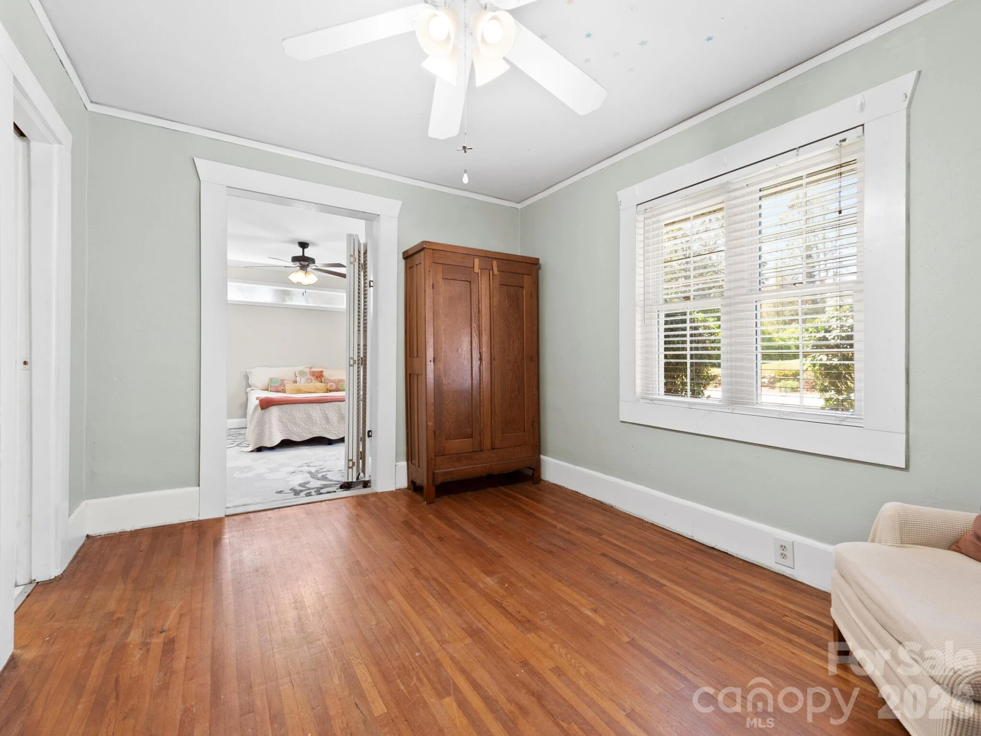 1614 Ridgewood Boulevard - Photo 23