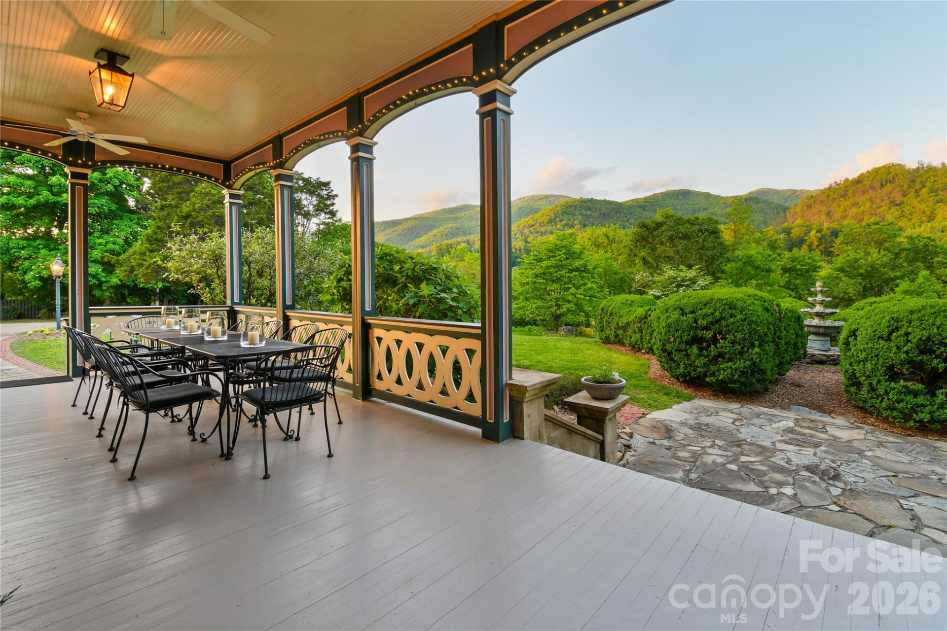 204 Lawson Street - Photo 2