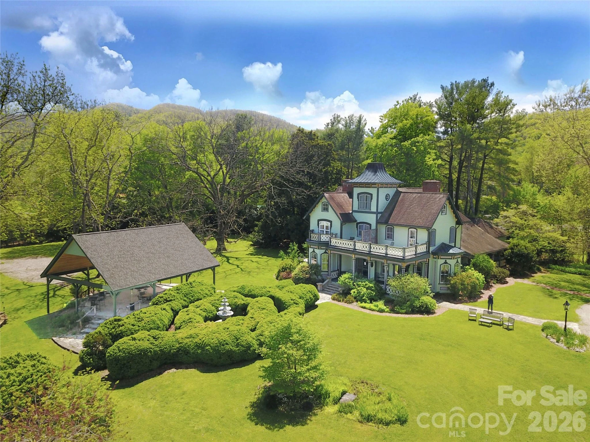 204 Lawson Street - Photo 3