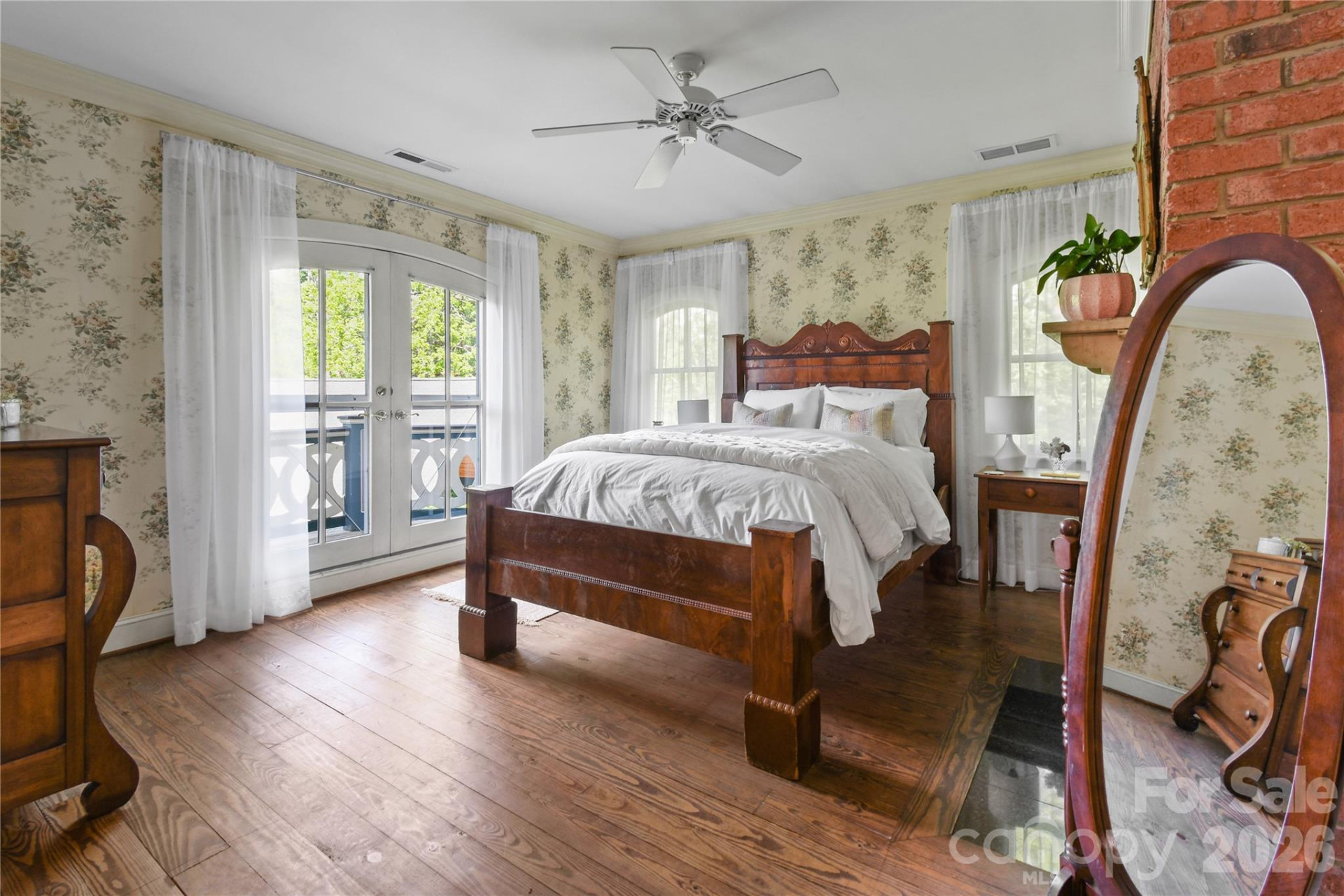 204 Lawson Street - Photo 24