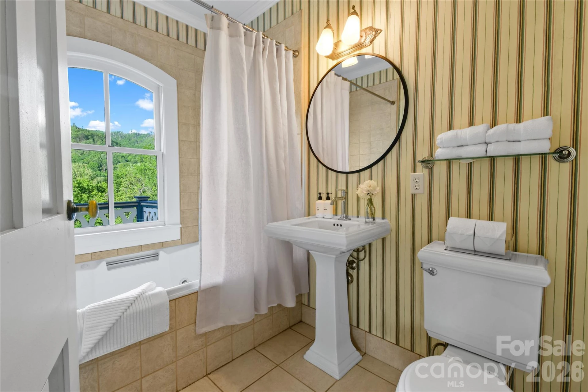 204 Lawson Street - Photo 26