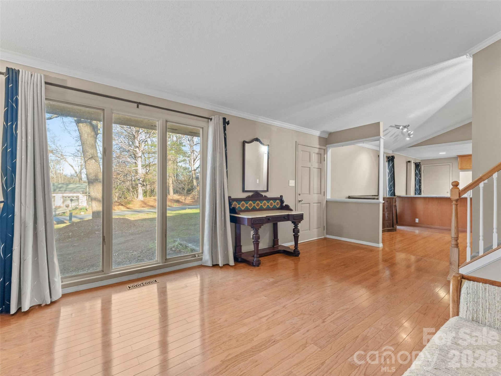 29 Reynolda Drive - Photo 4