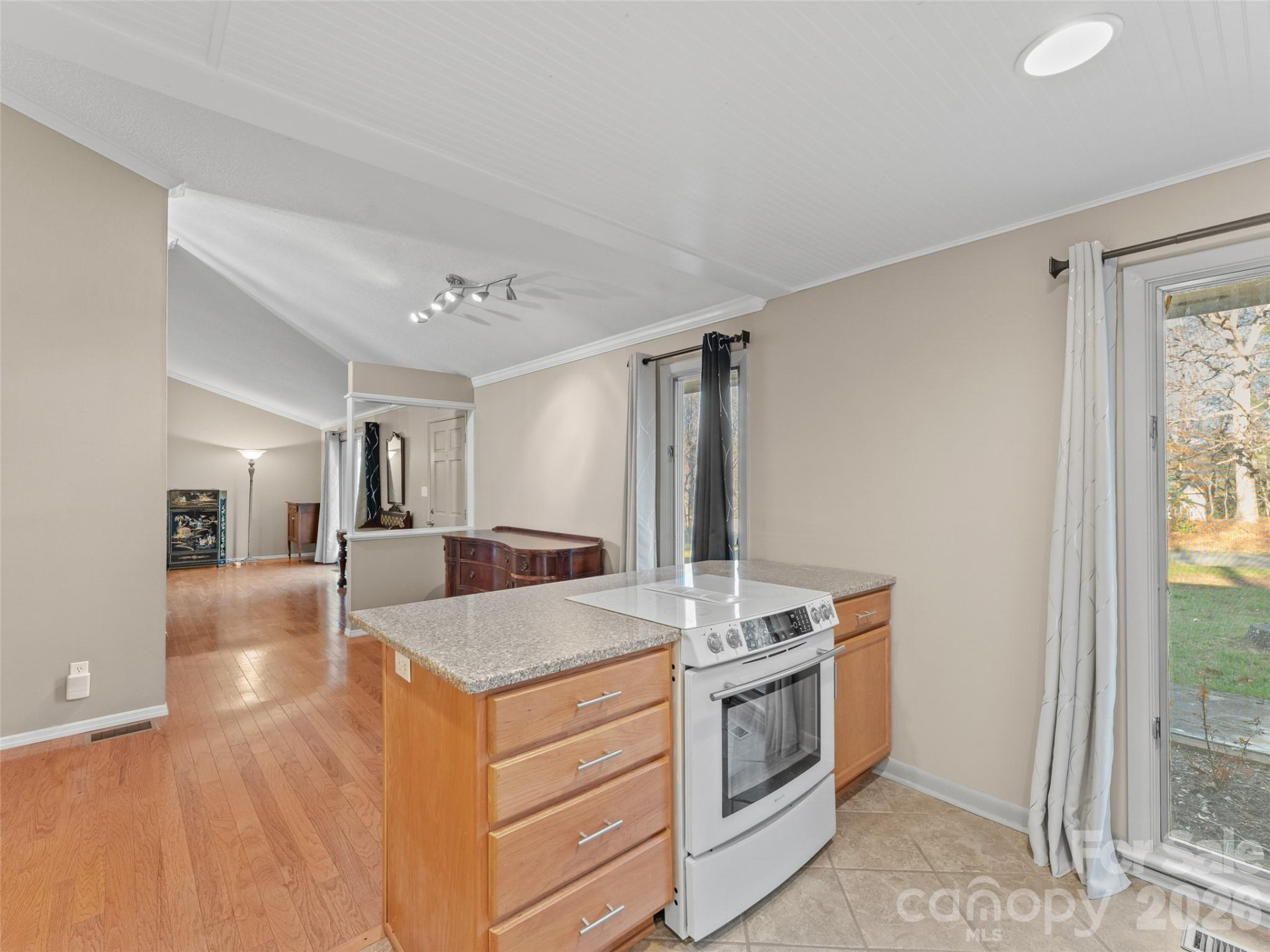 29 Reynolda Drive - Photo 8