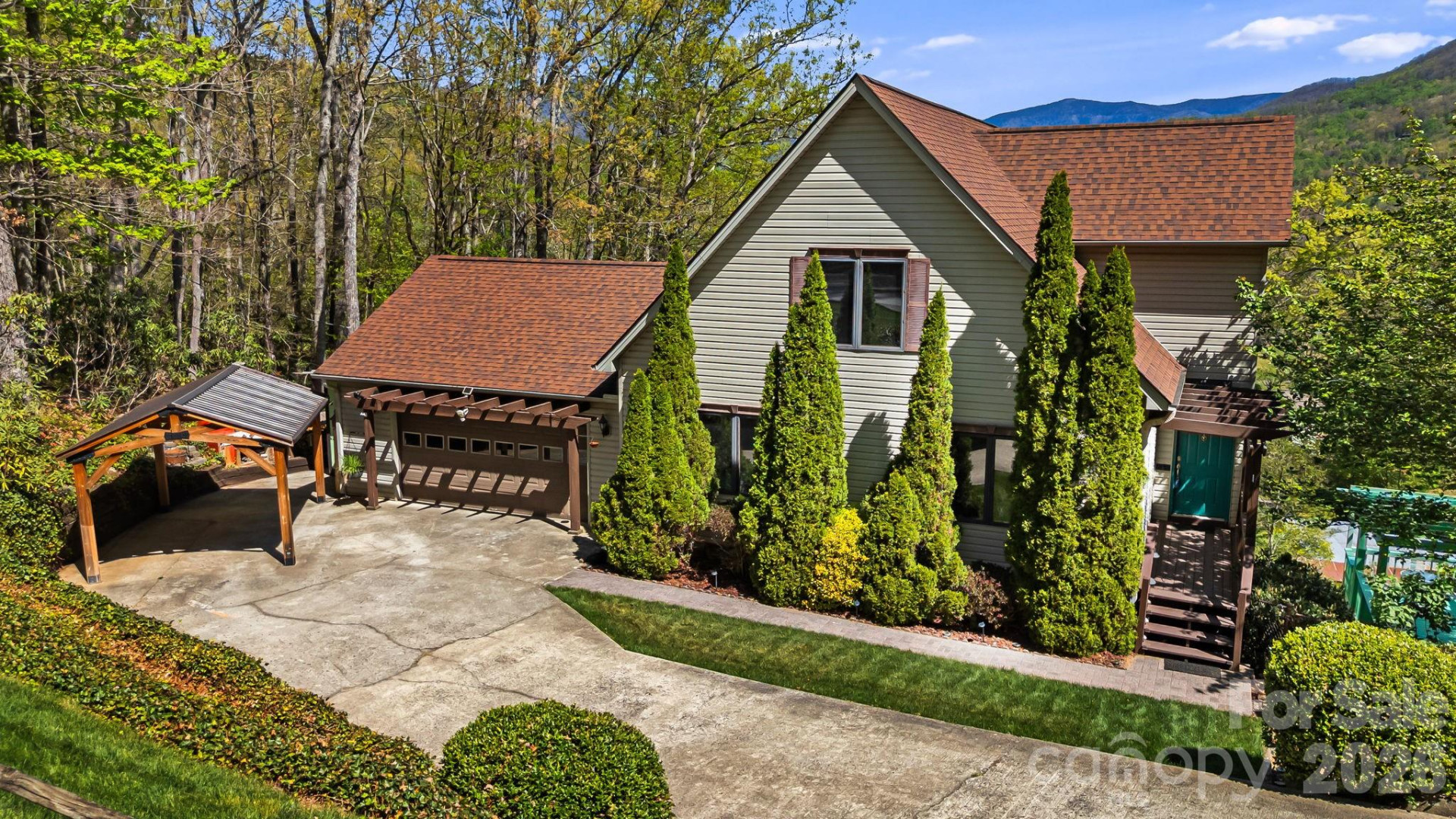 144 Hilltop Road - Photo 2