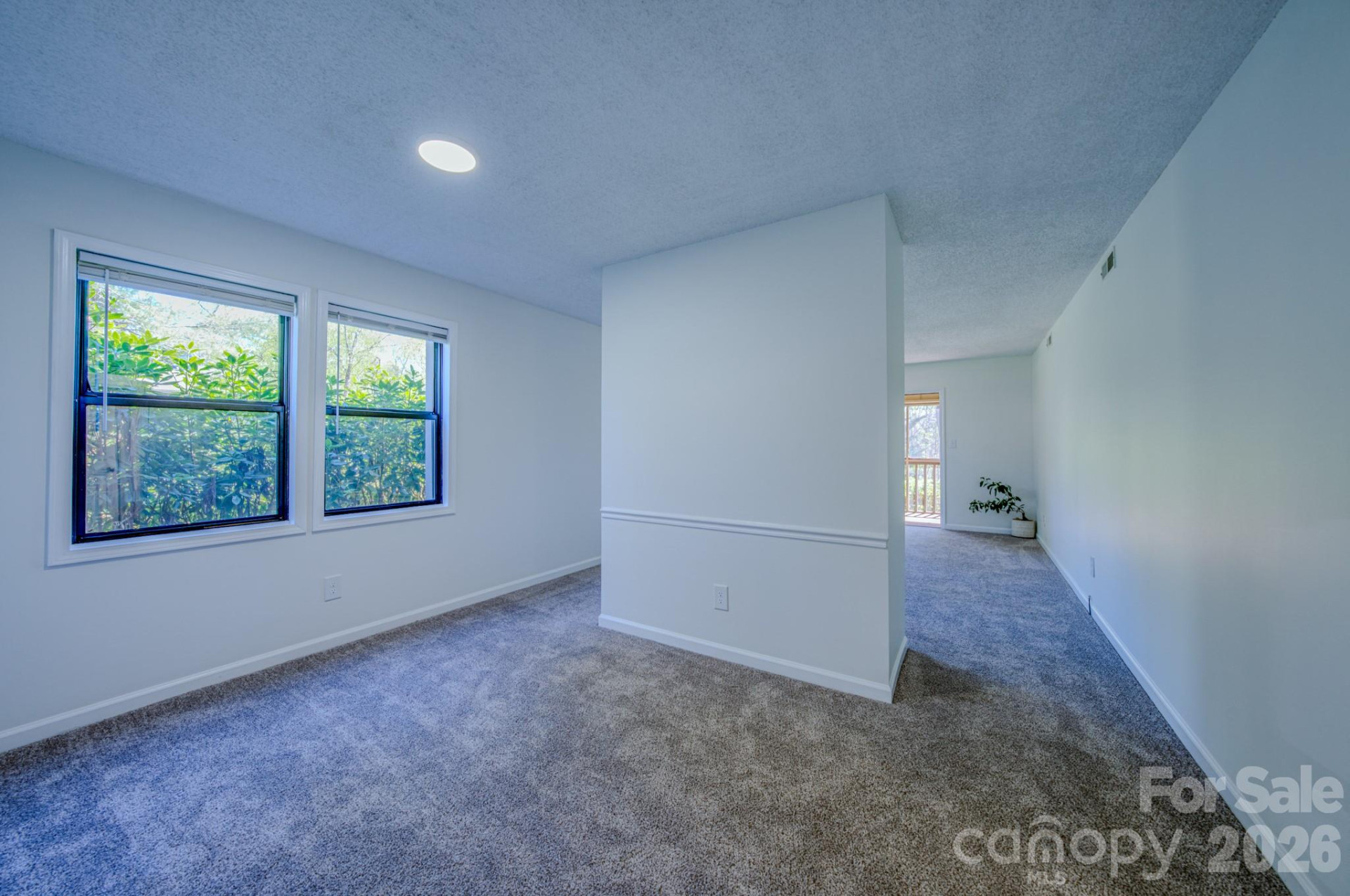 901 Abbey Circle - Photo 15