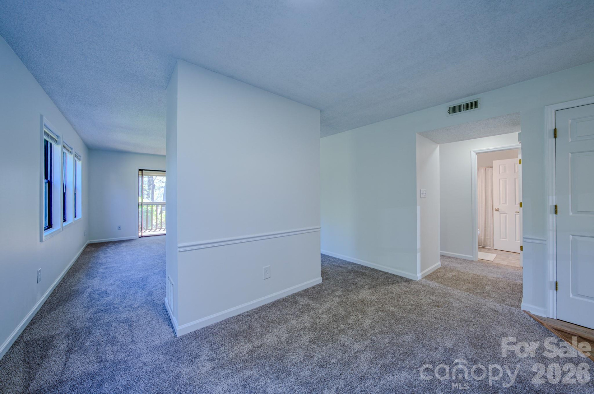 901 Abbey Circle - Photo 16