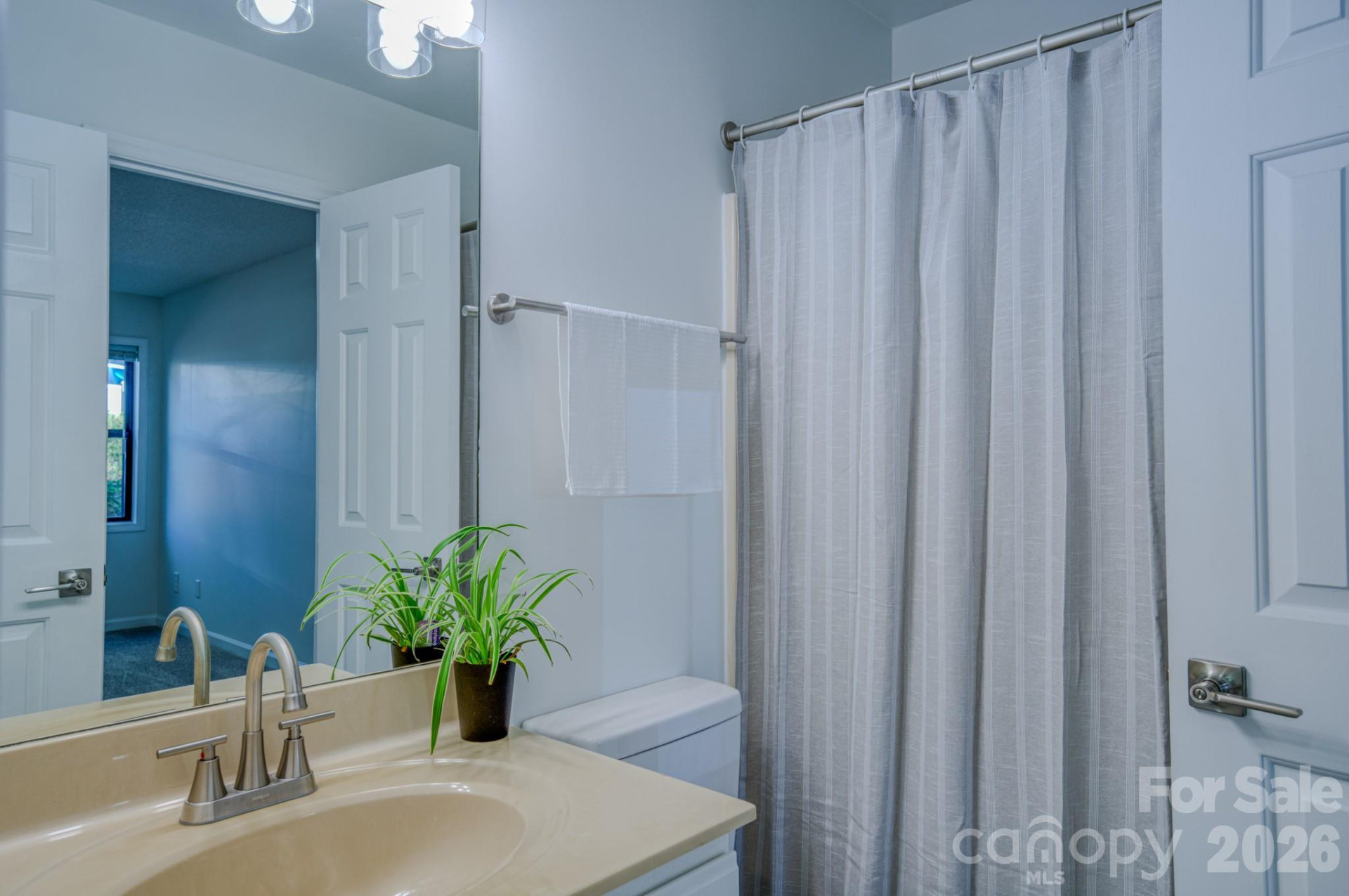 901 Abbey Circle - Photo 18