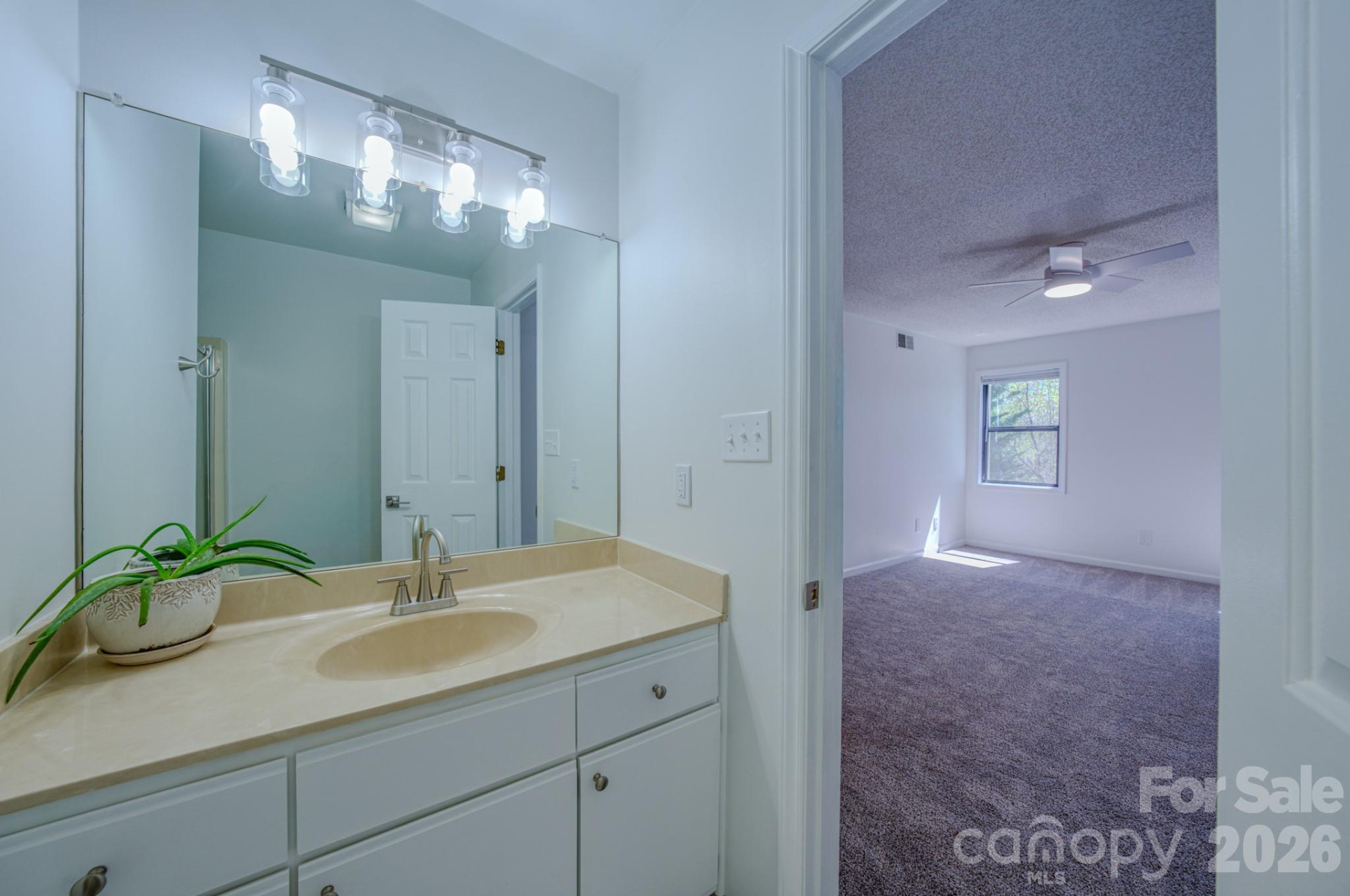 901 Abbey Circle - Photo 28