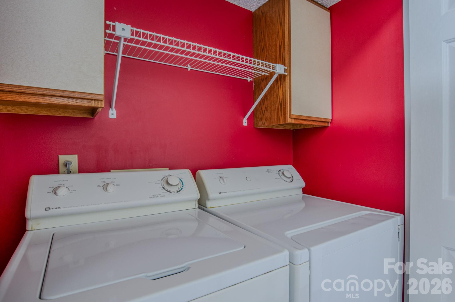 901 Abbey Circle - Photo 29