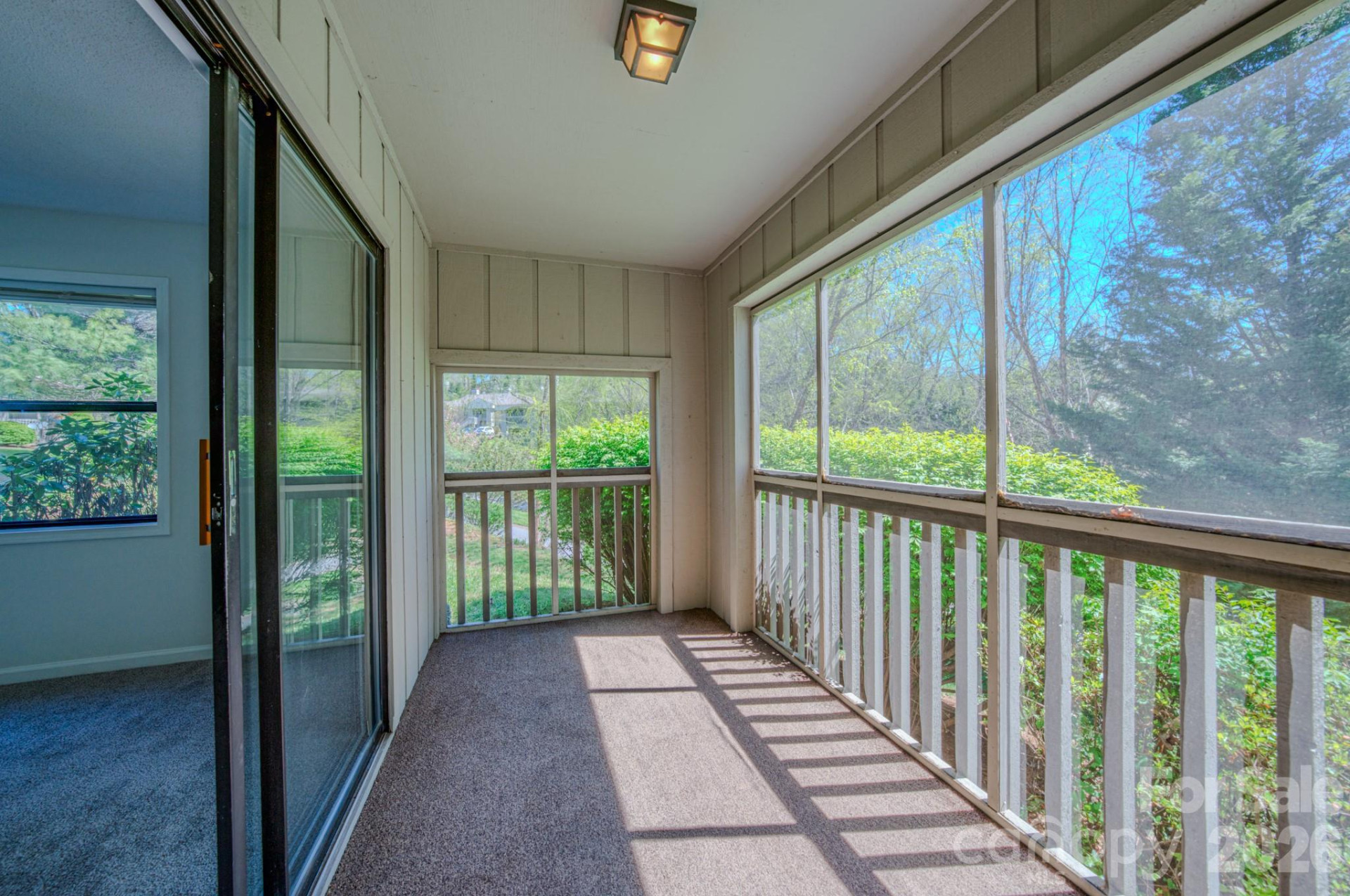 901 Abbey Circle - Photo 33