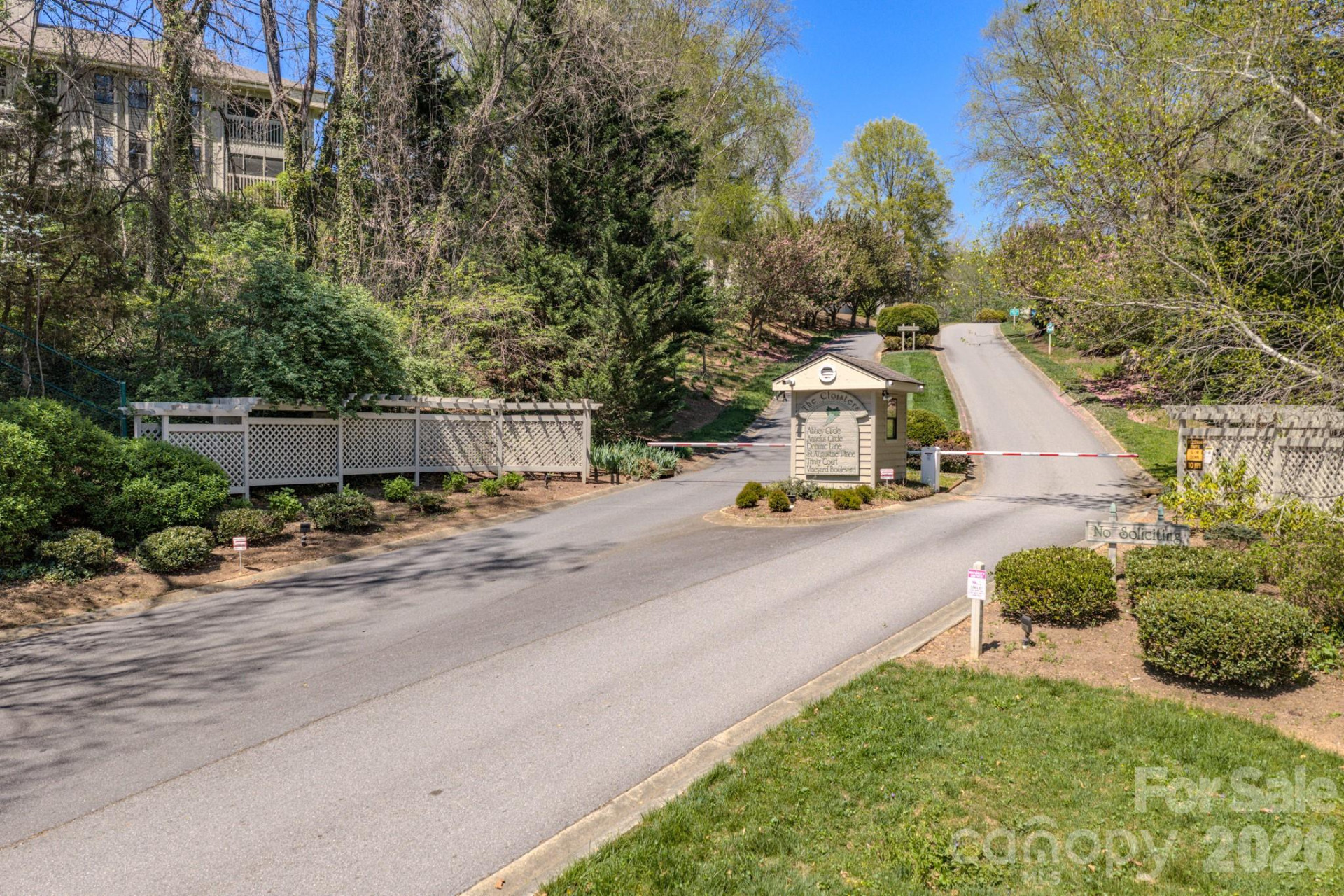 901 Abbey Circle - Photo 42