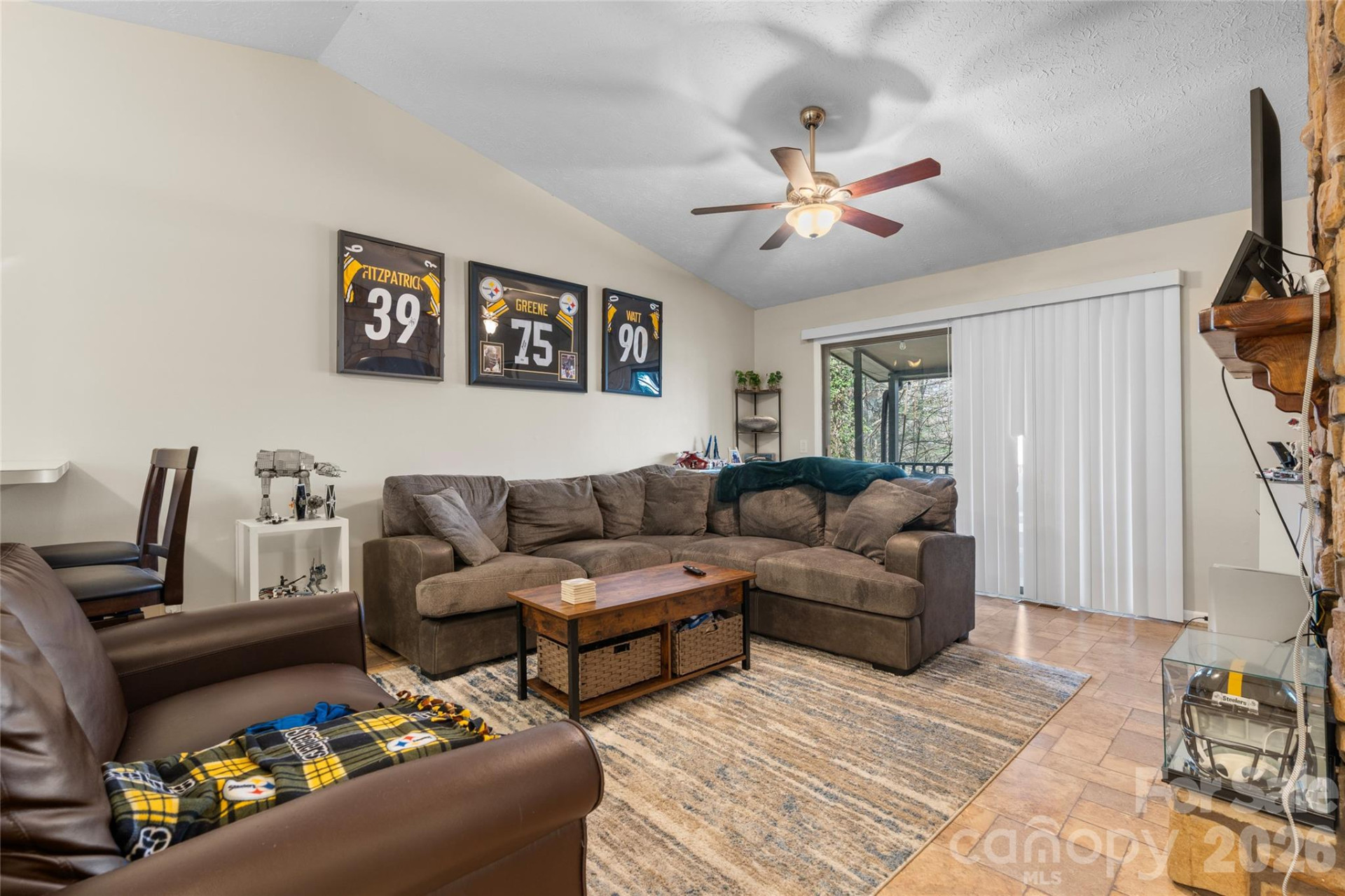 91 Timberlane Drive - Photo 2