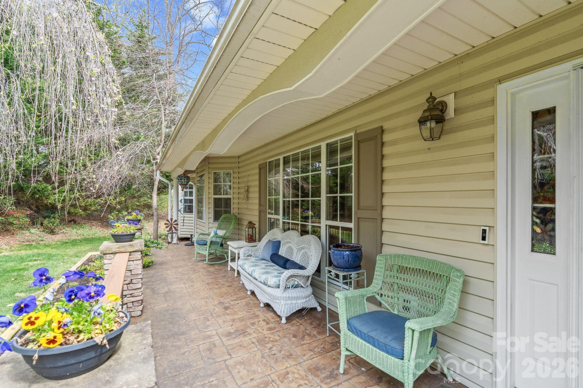 432 Hunters Glen Lane - Photo 2