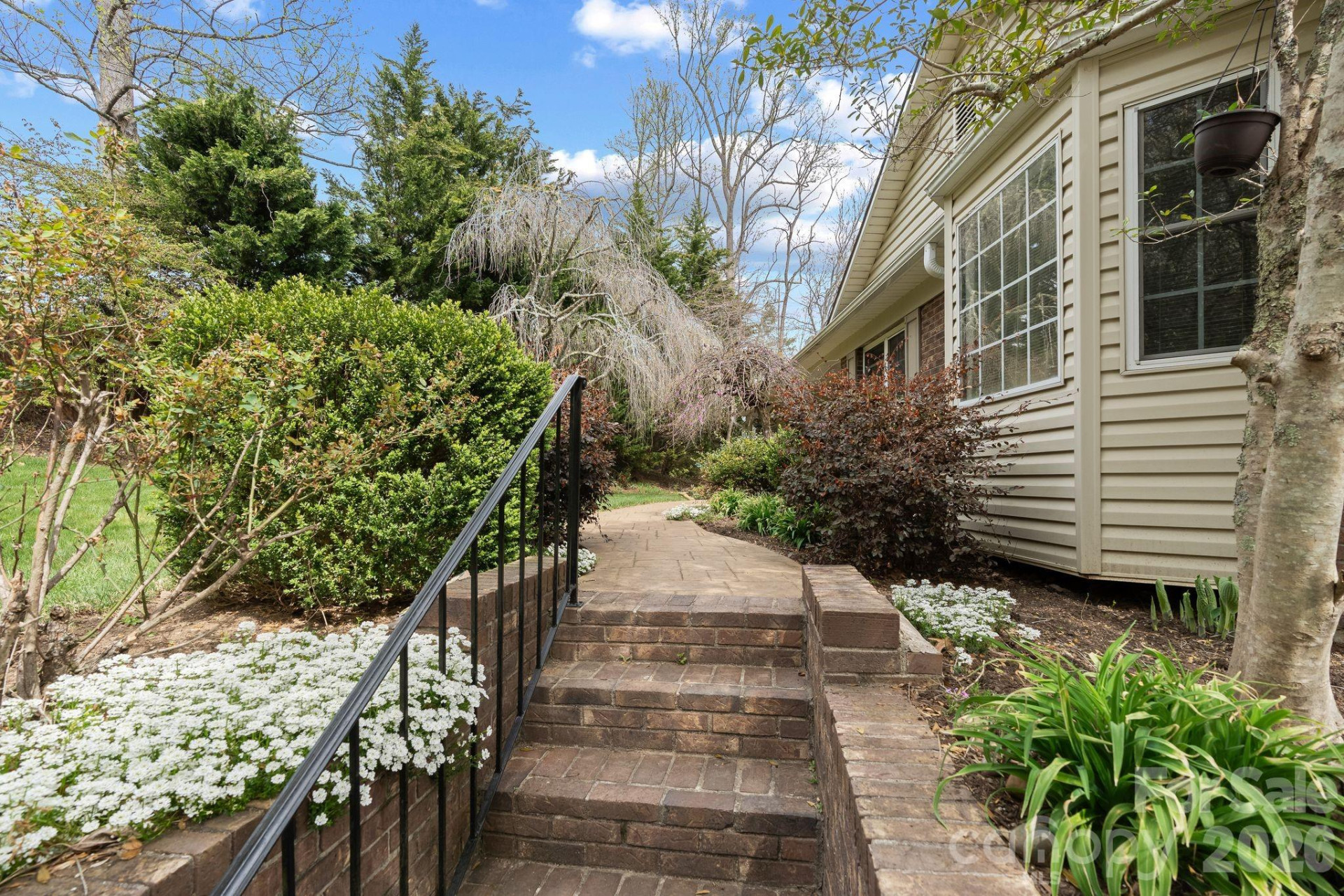 432 Hunters Glen Lane - Photo 3