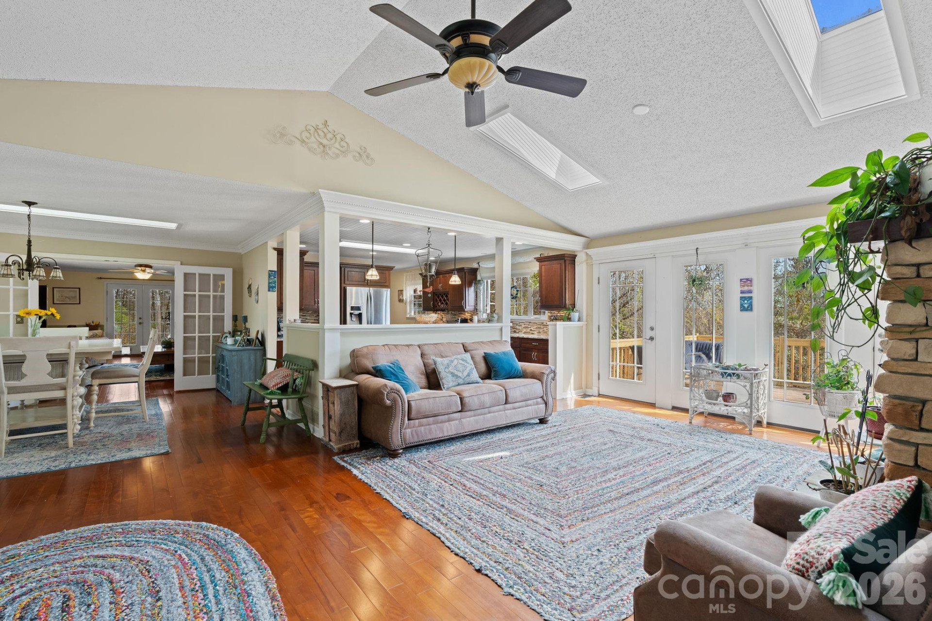 432 Hunters Glen Lane - Photo 5