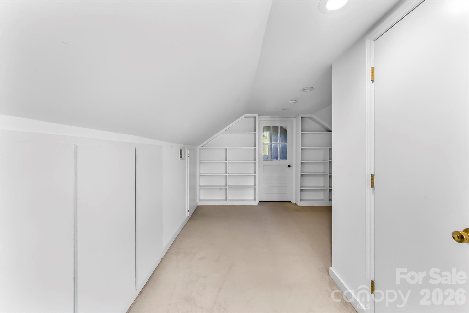 115 Riverside Court - Photo 34