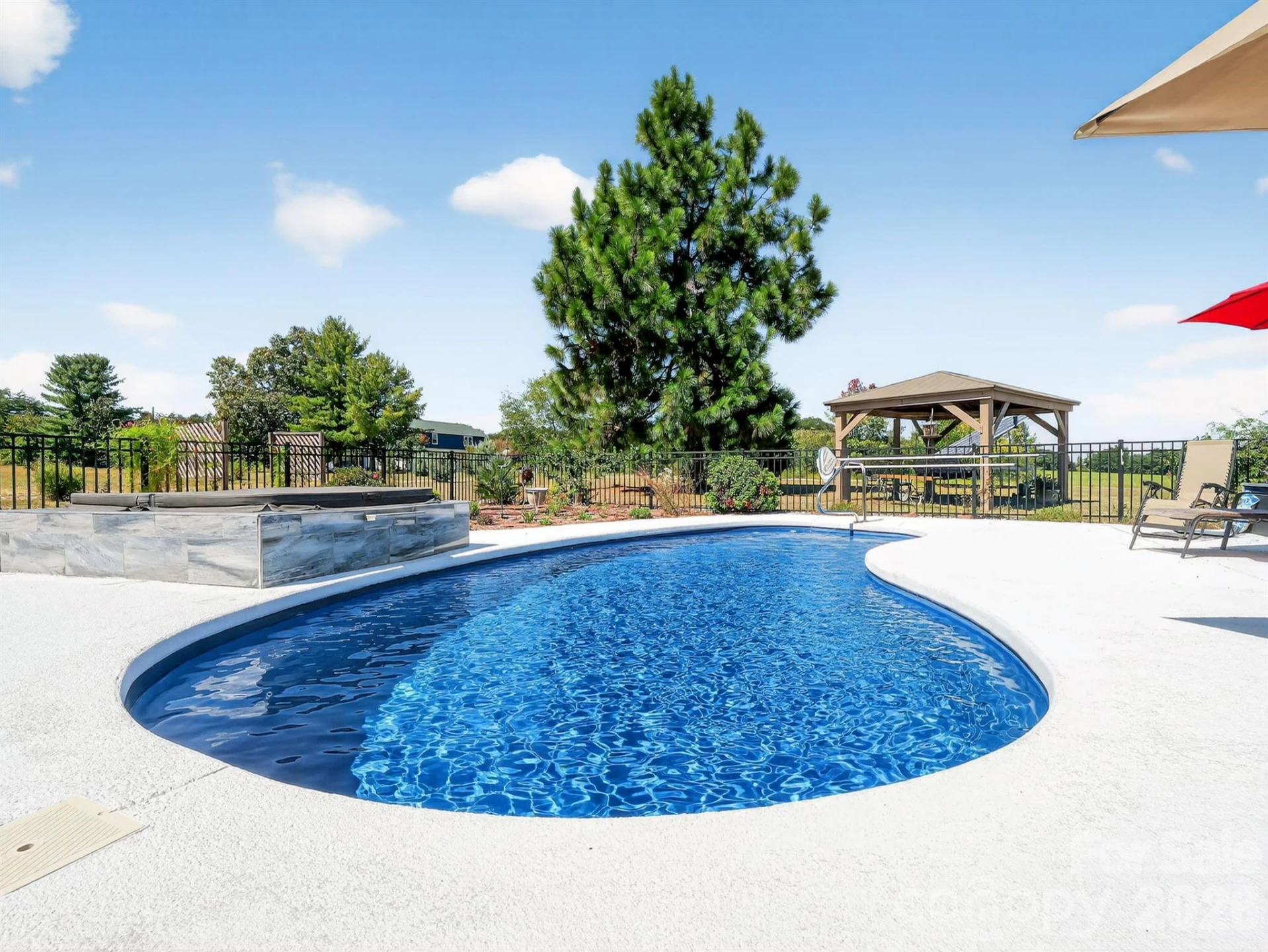 1035 Mcmillan Road - Photo 5