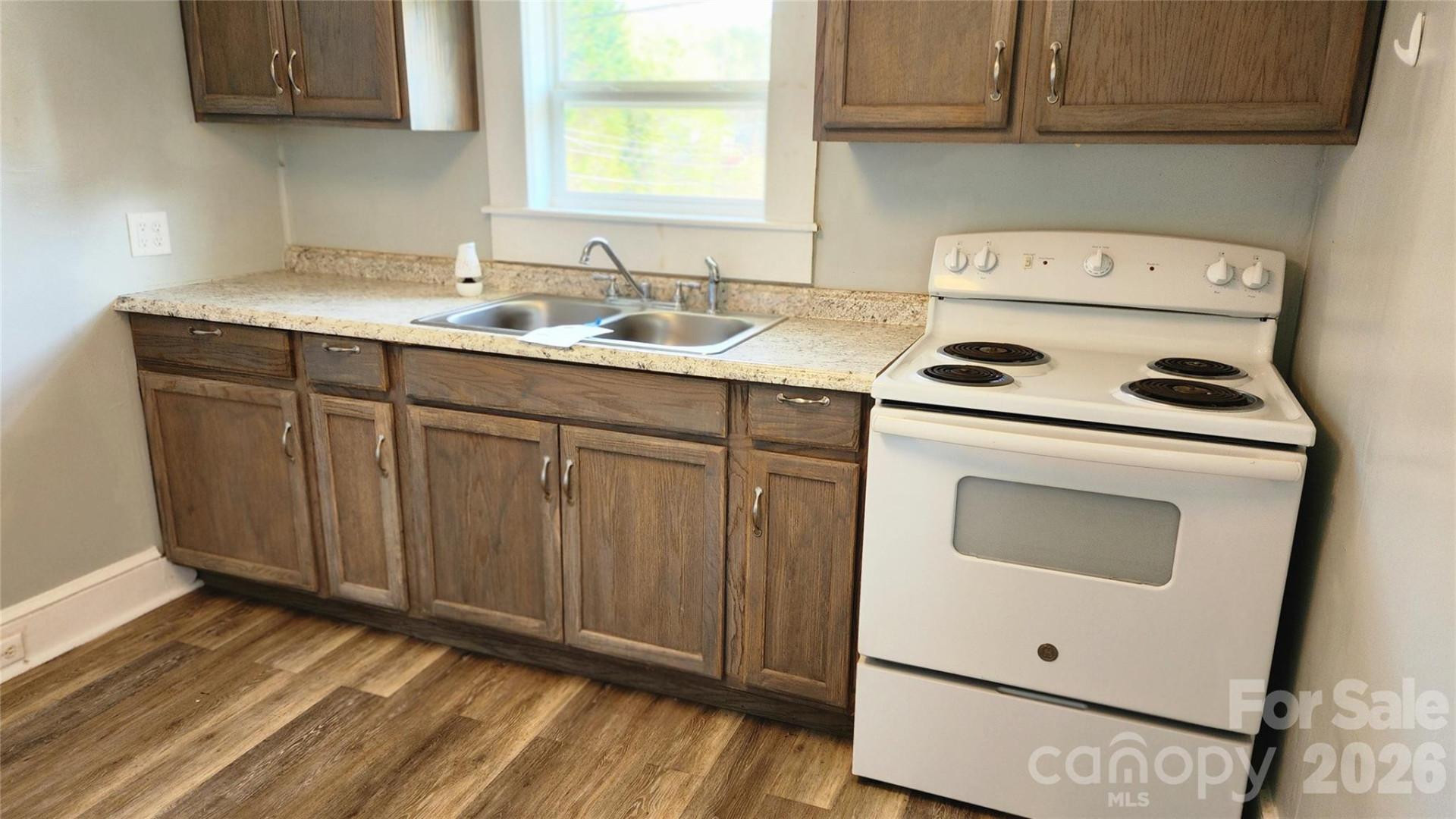 431 Ashworth Circle - Photo 8