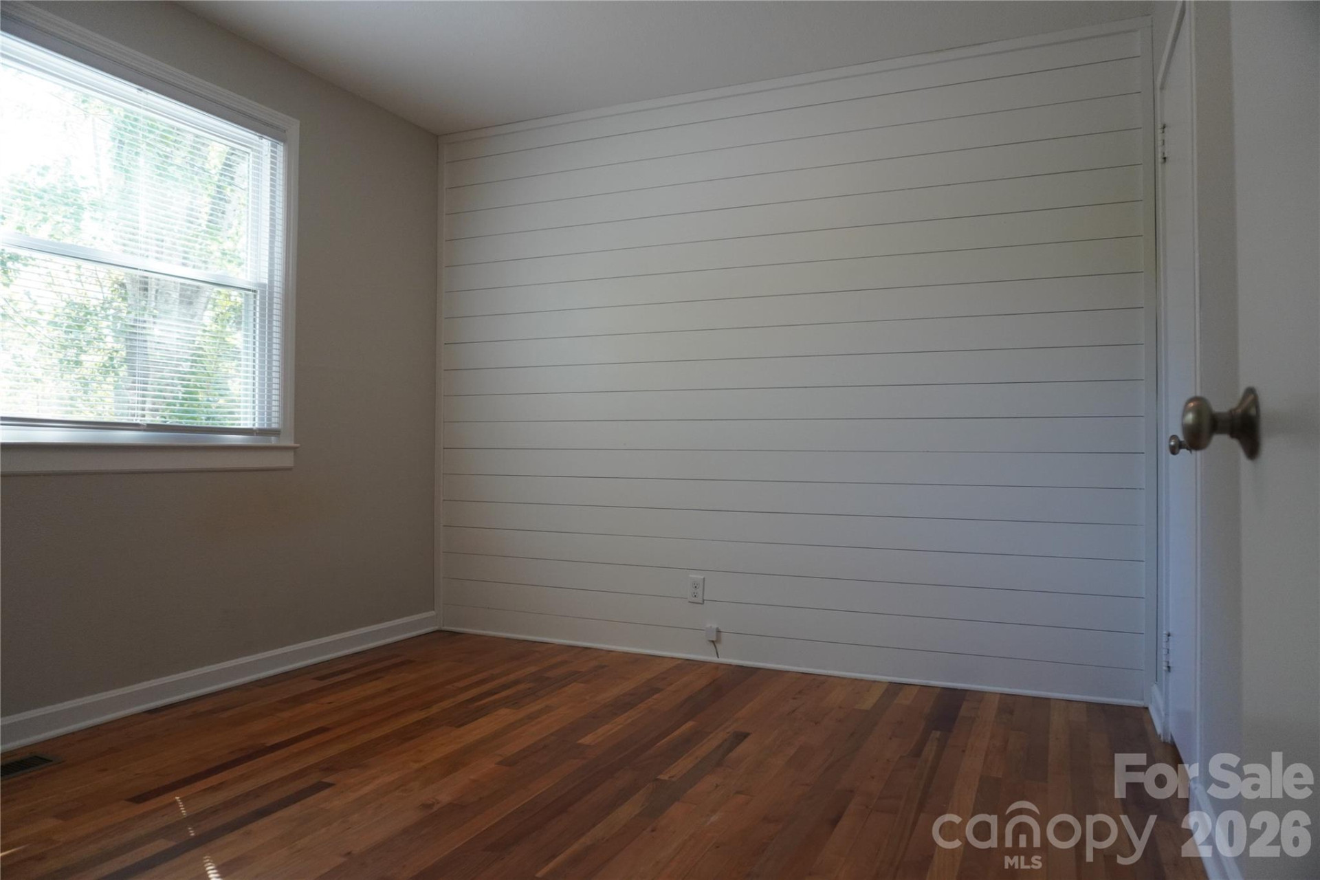 41 Trowbridge Lane - Photo 14