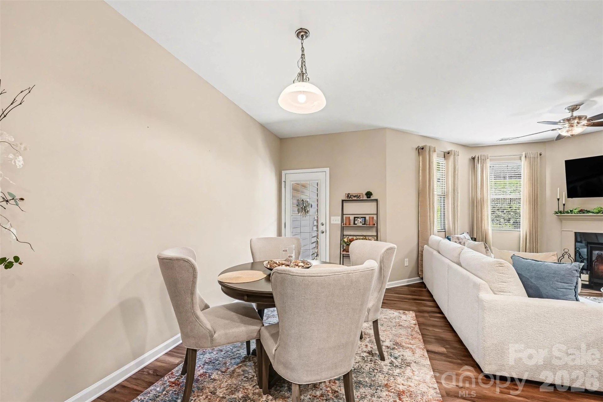 509 Common Raven Court - Photo 4