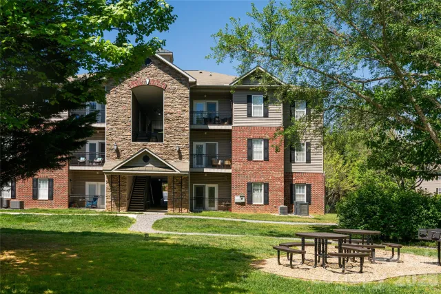 132 Appeldoorn Circle, Asheville, NC, 28803
