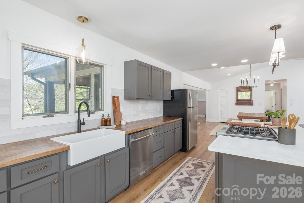 431 Pleasant Grove Drive - Photo 18