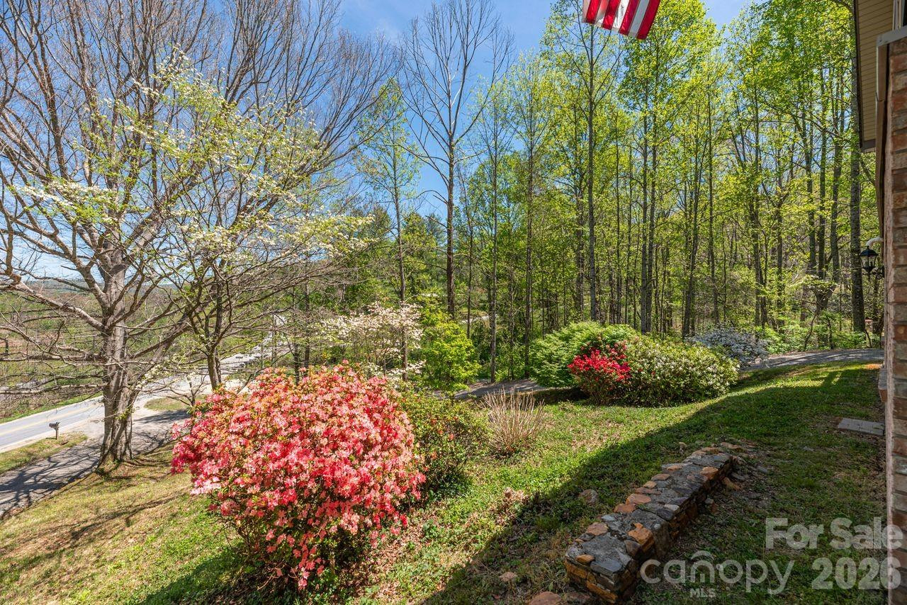 431 Pleasant Grove Drive - Photo 5