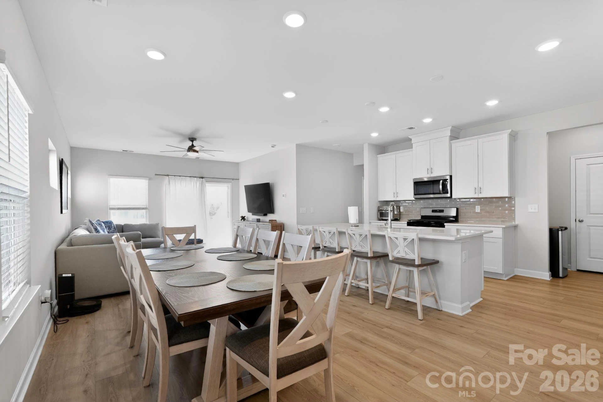 2700 Grand Meadow Drive - Photo 11