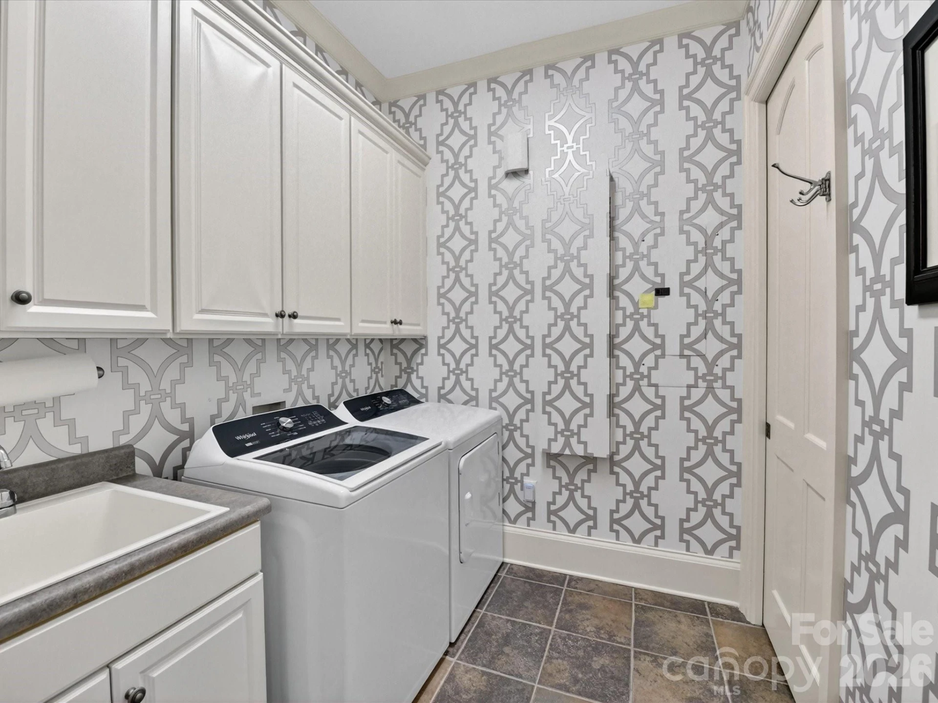 2223 Croydon Road #302 - Photo 33