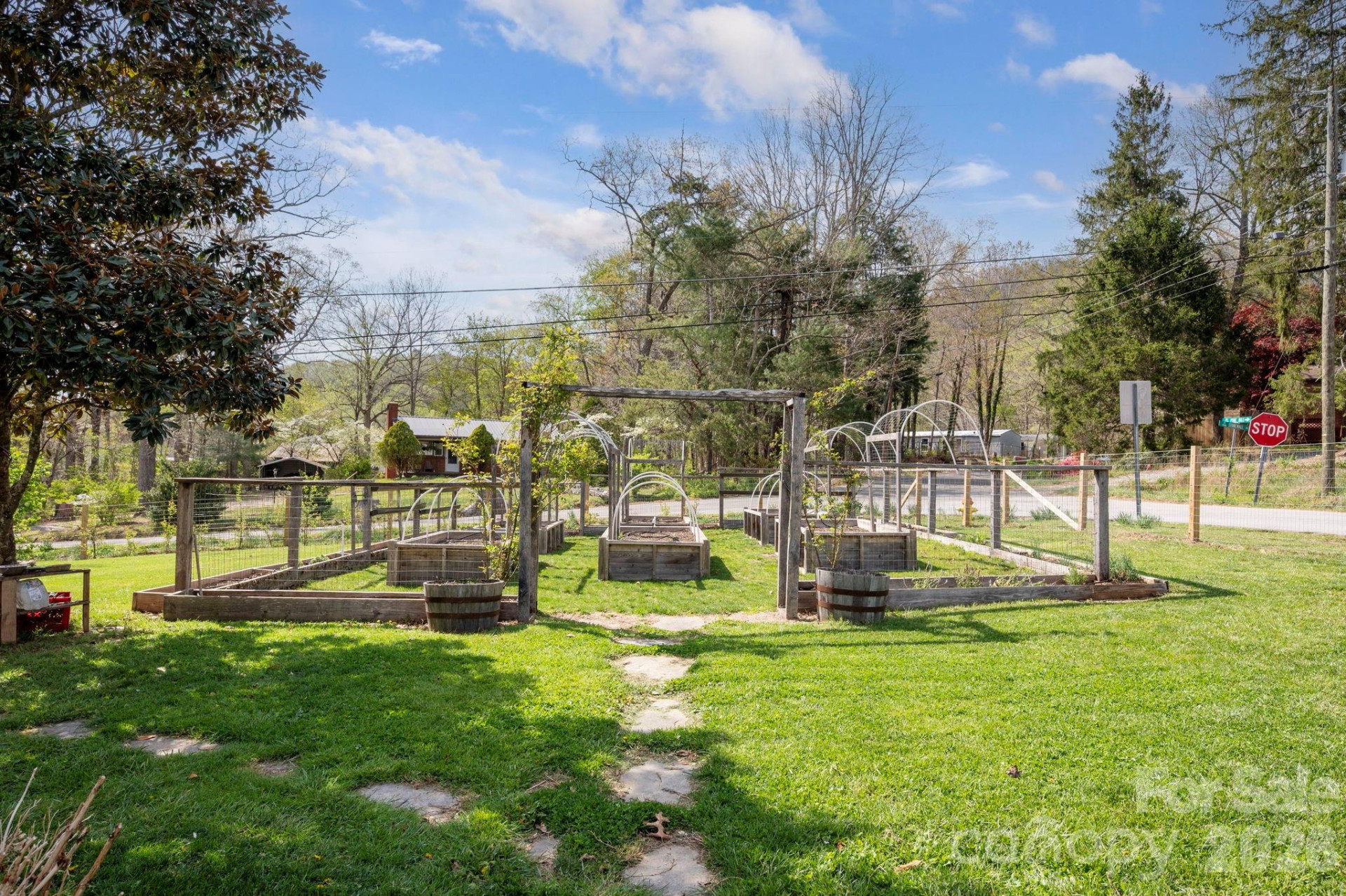 318 Stonewall Avenue - Photo 33