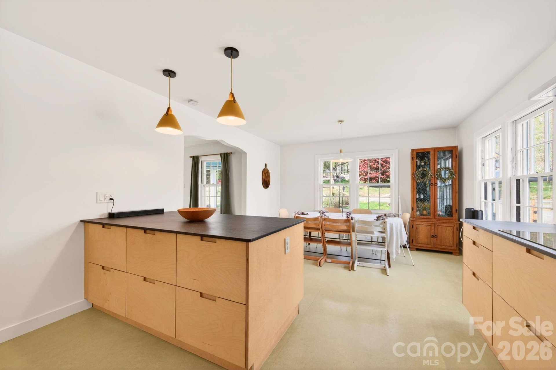 318 Stonewall Avenue - Photo 6