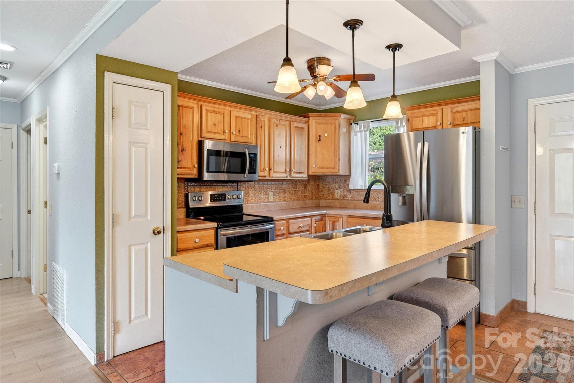 263 Fairway Lane - Photo 7