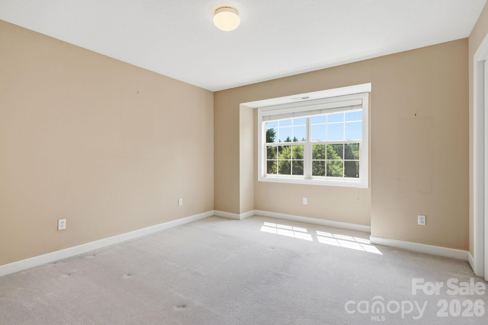 306 Woodview Court - Photo 25