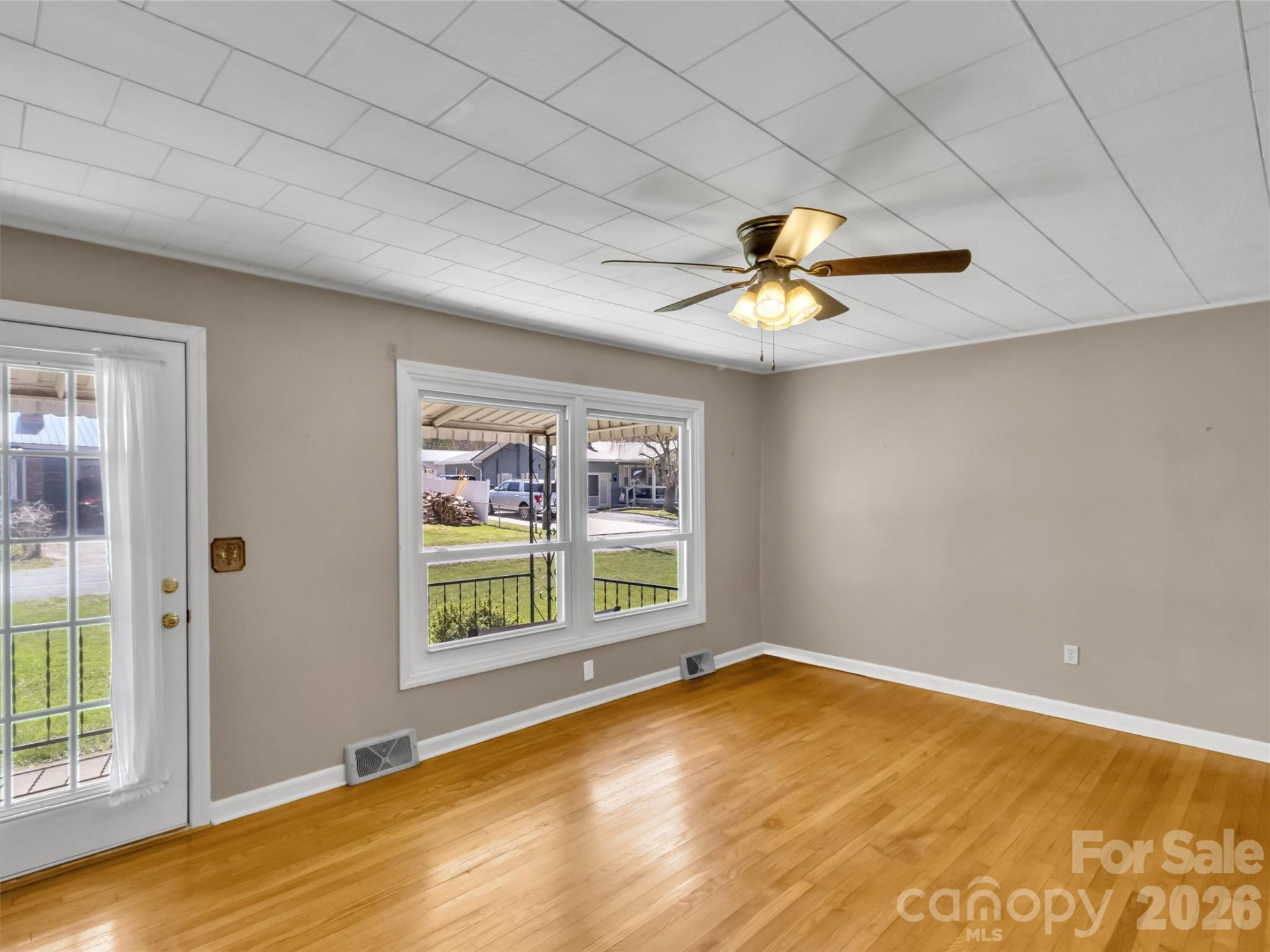 68 Skyview Drive - Photo 11