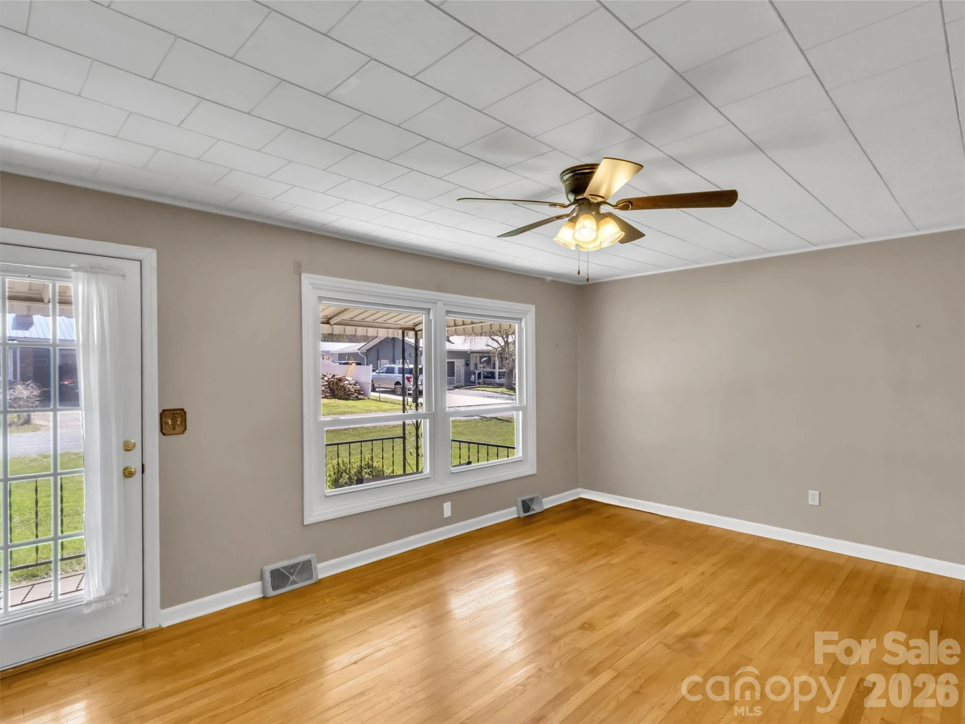 68 Skyview Drive - Photo 11