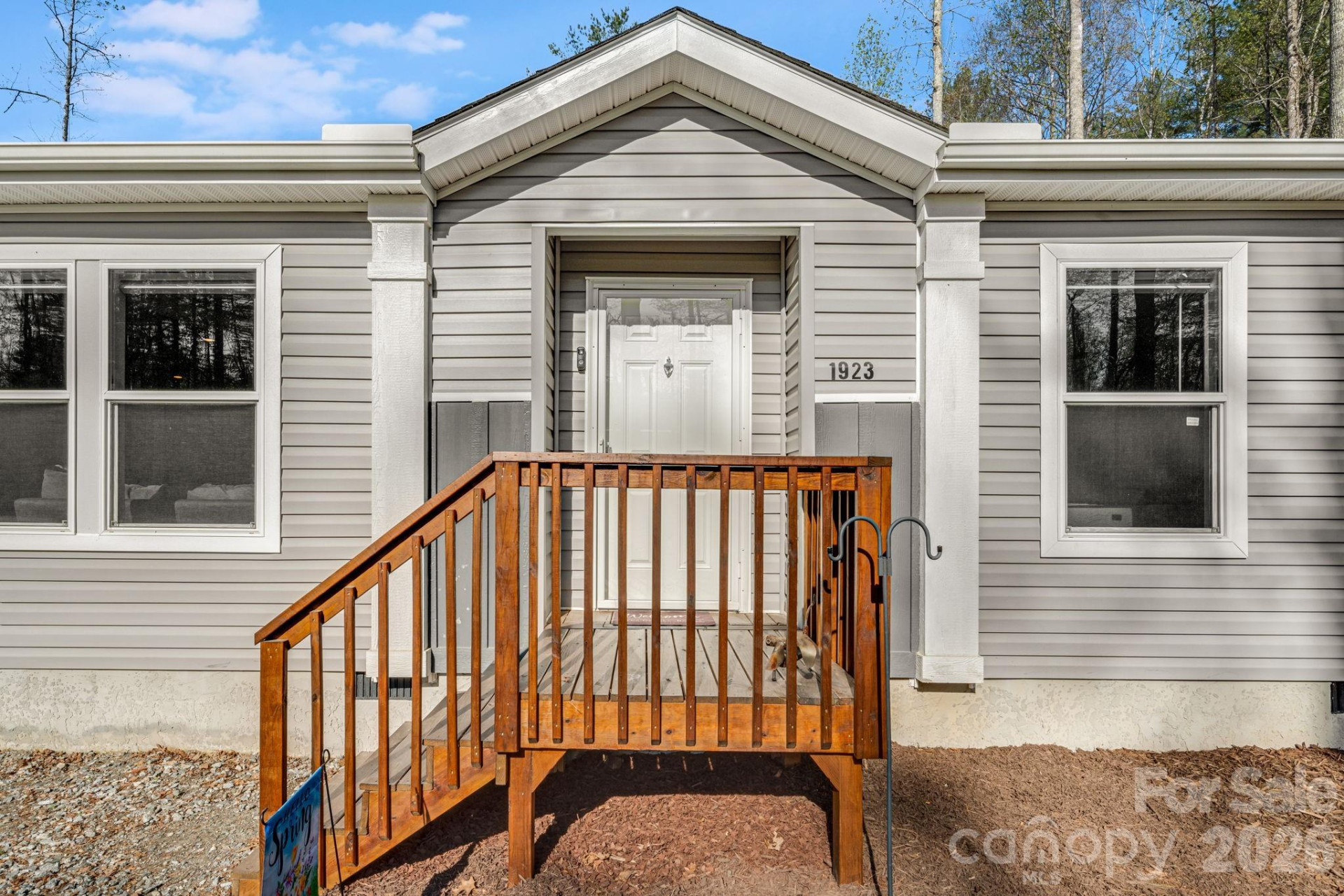 1923 Ridge Road - Photo 3