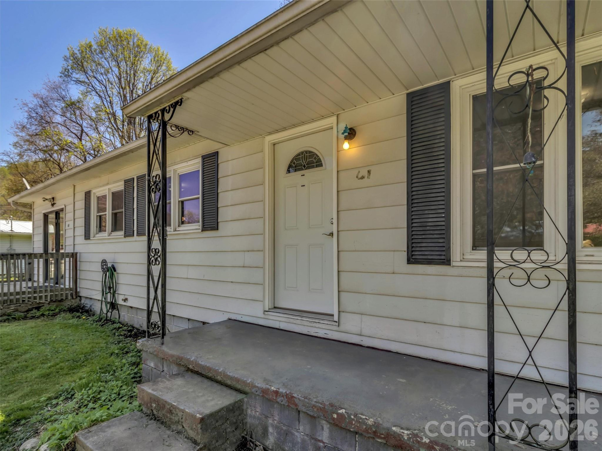 61 Indian Trail Loop - Photo 4