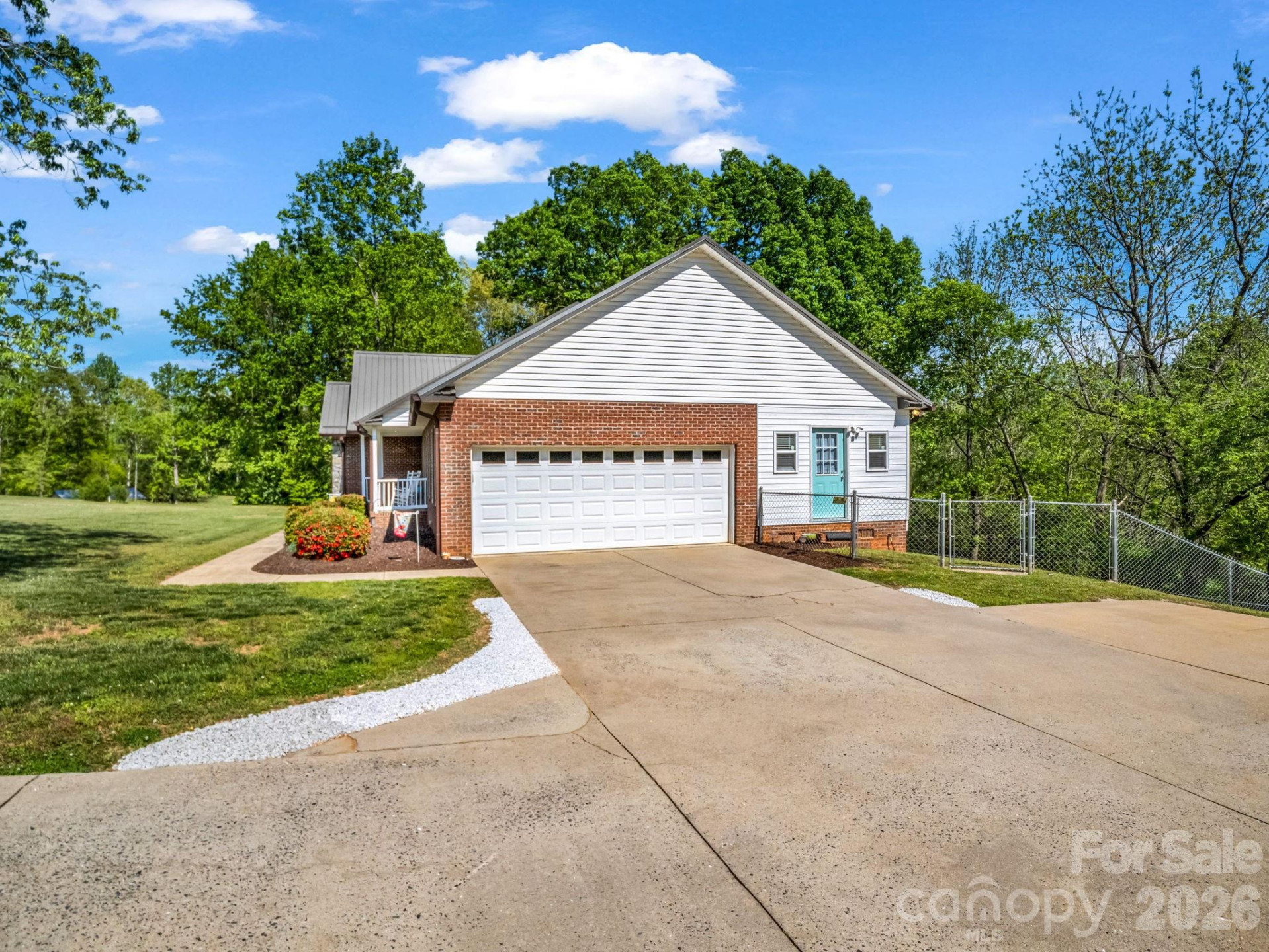 158 Shady Woods Lane - Photo 31