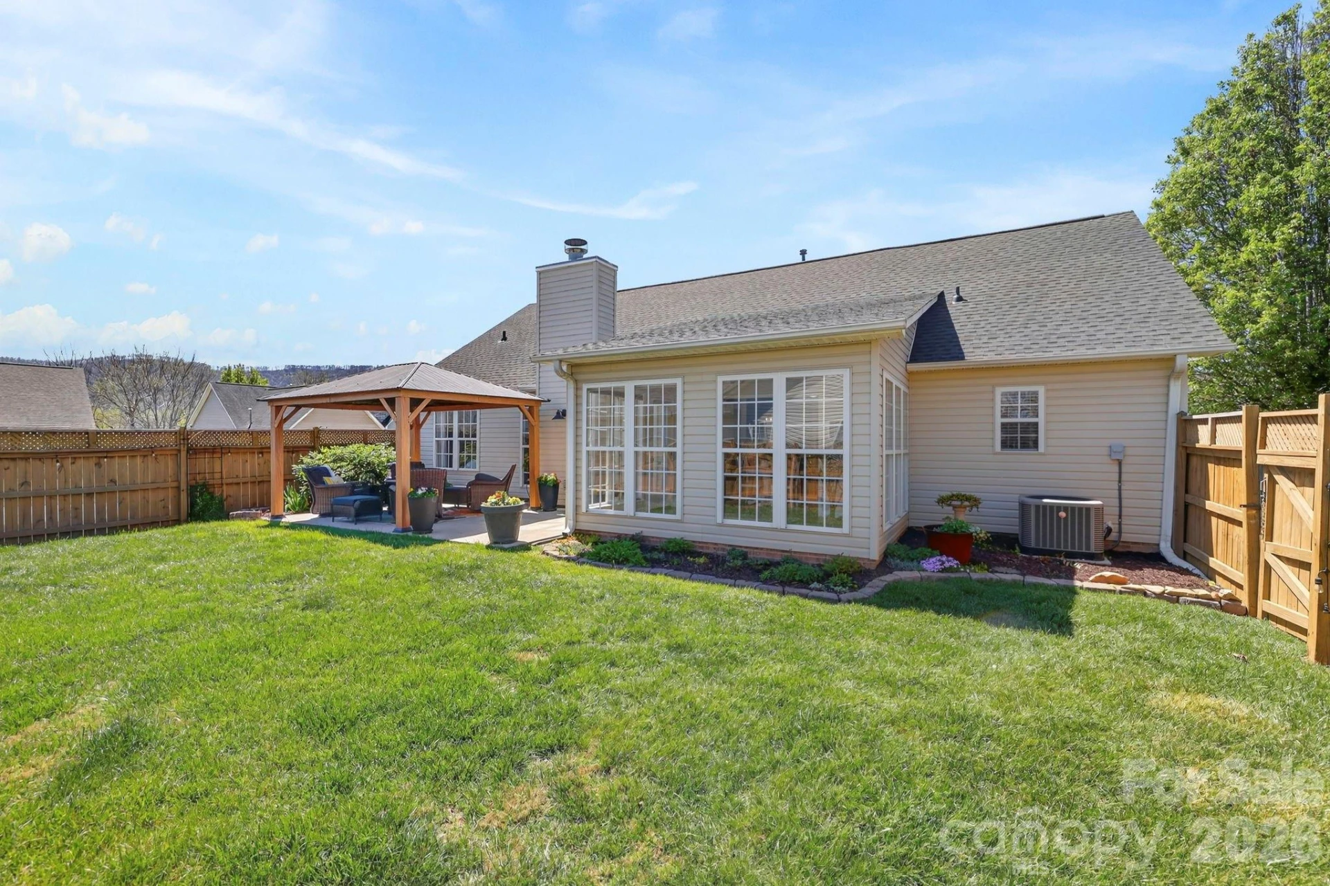25 Livingston Farm Road - Photo 4