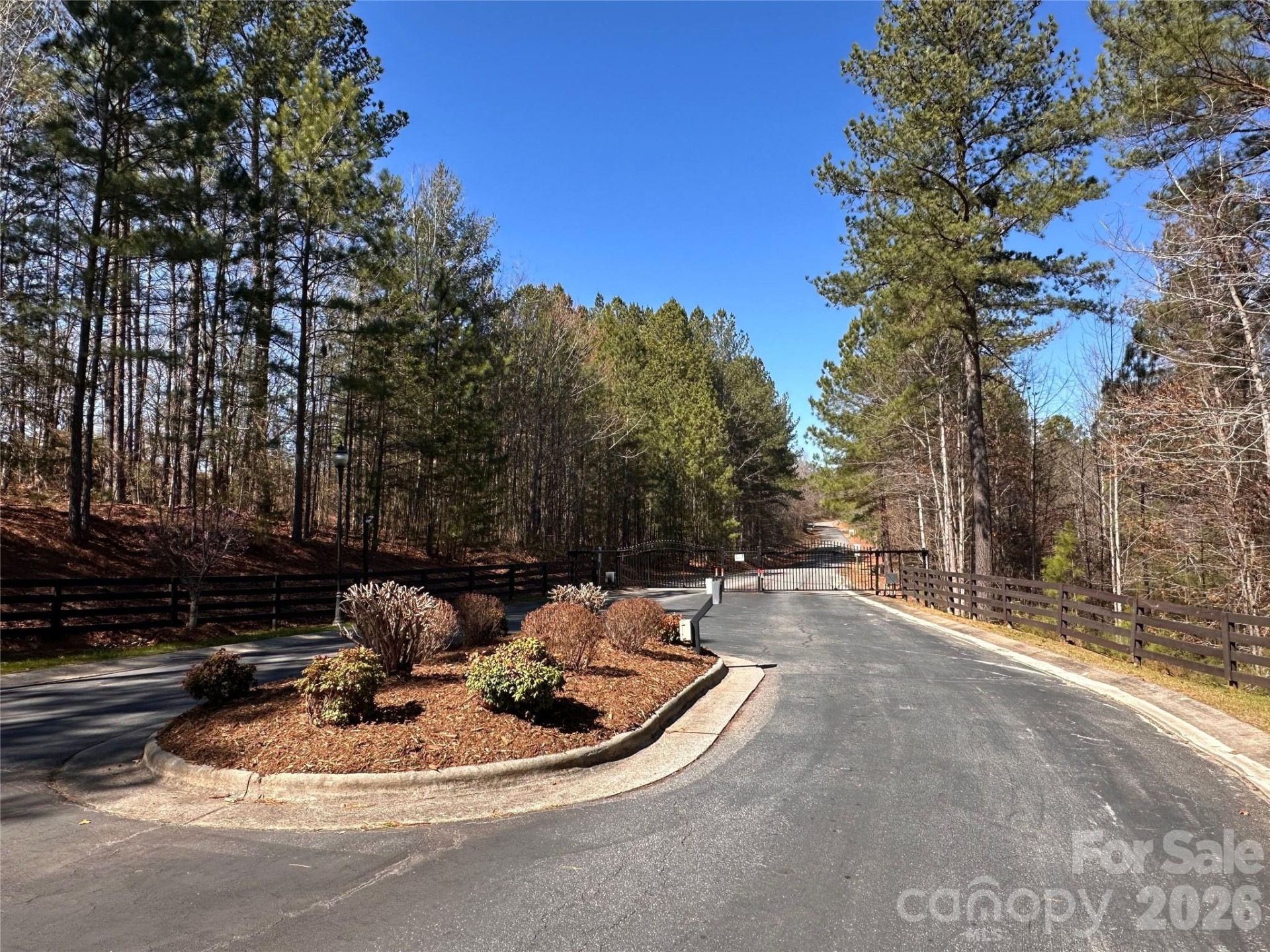 1318 Sunset Point Drive - Photo 7