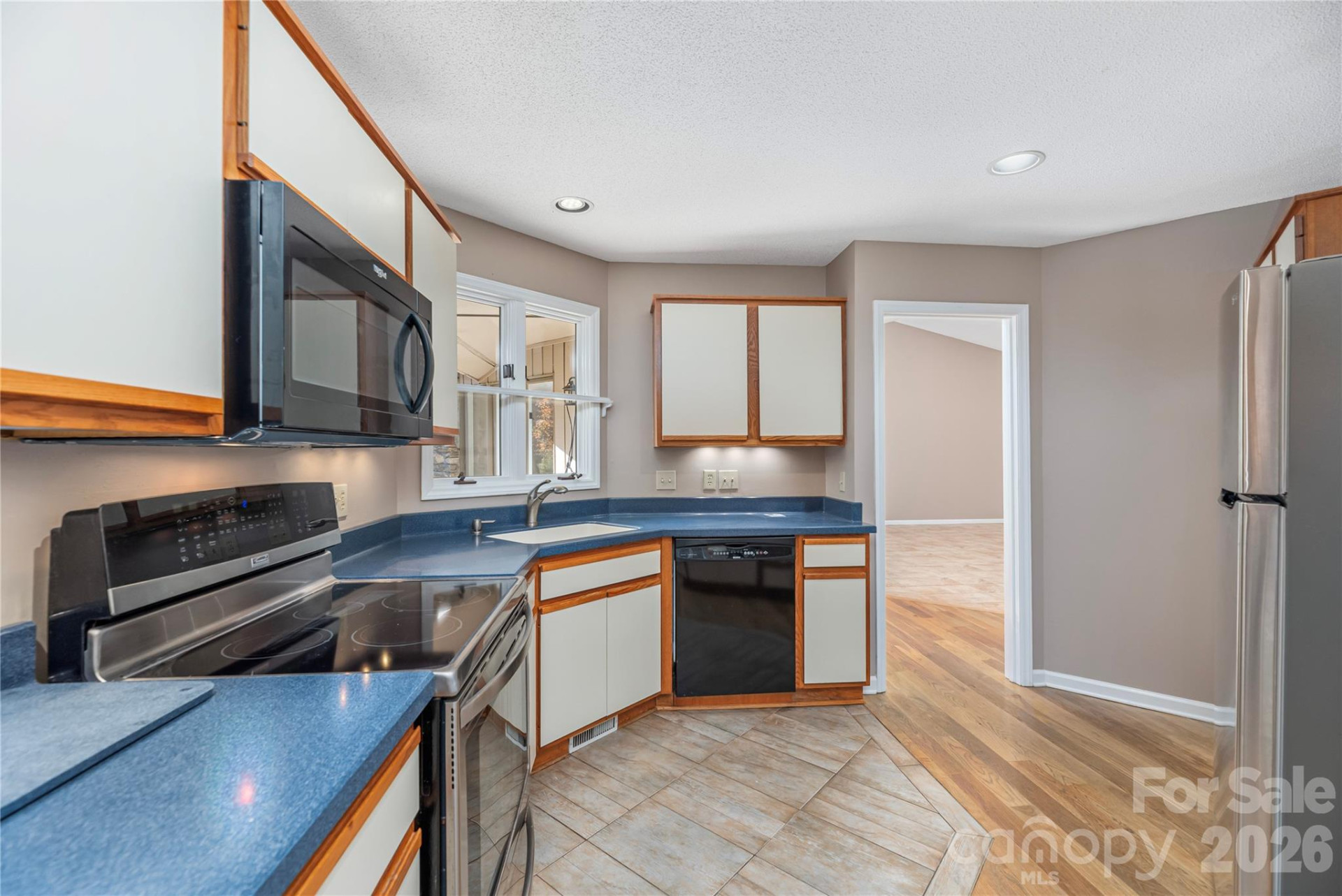 1101 Timber Trail - Photo 18